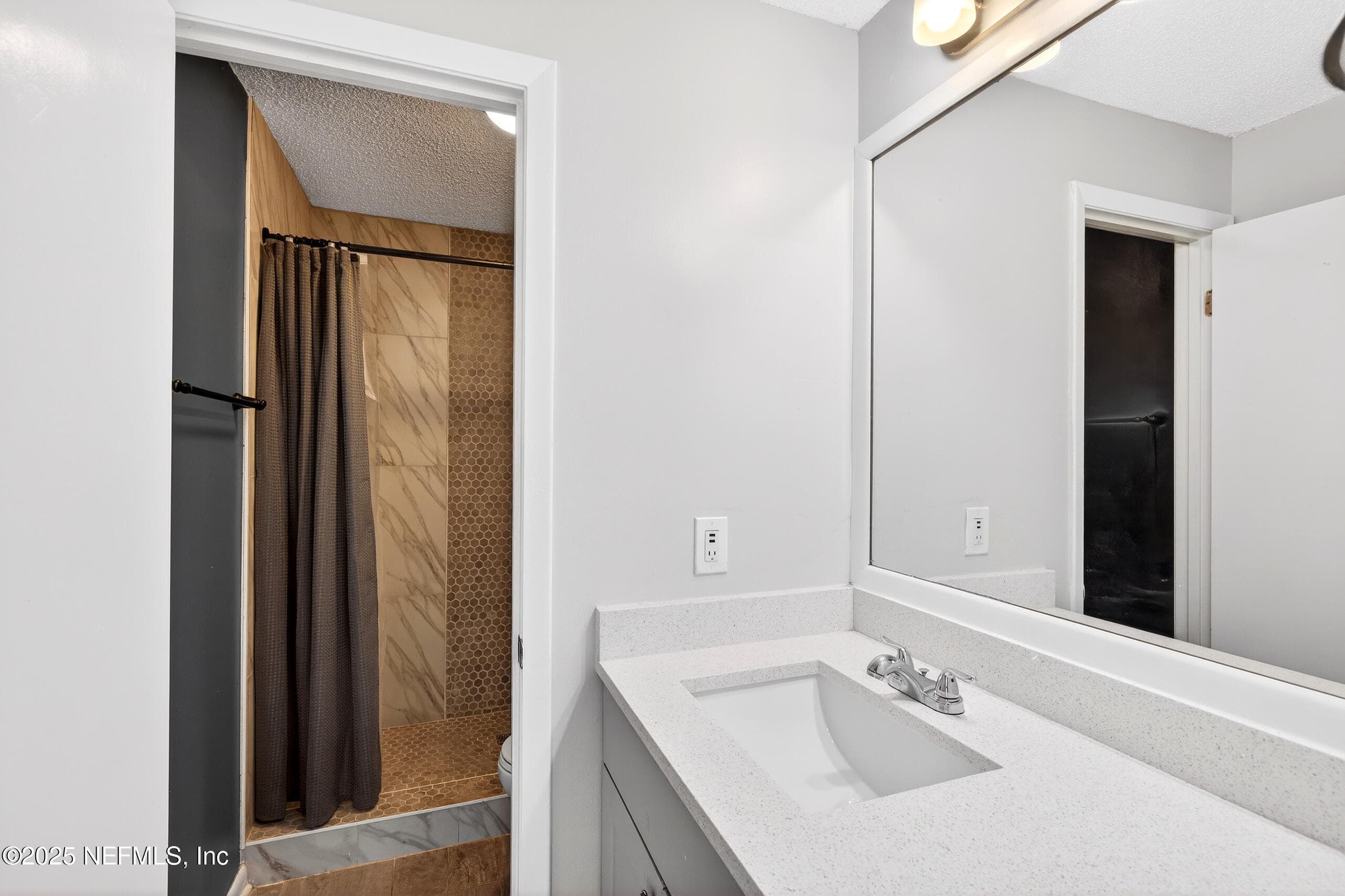 Photo 13 of 3172 VINE Street, Orange Park, FL 32065