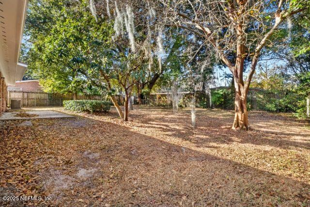 Photo 24 of 1130 CROWN Drive, Jacksonville, FL 32221