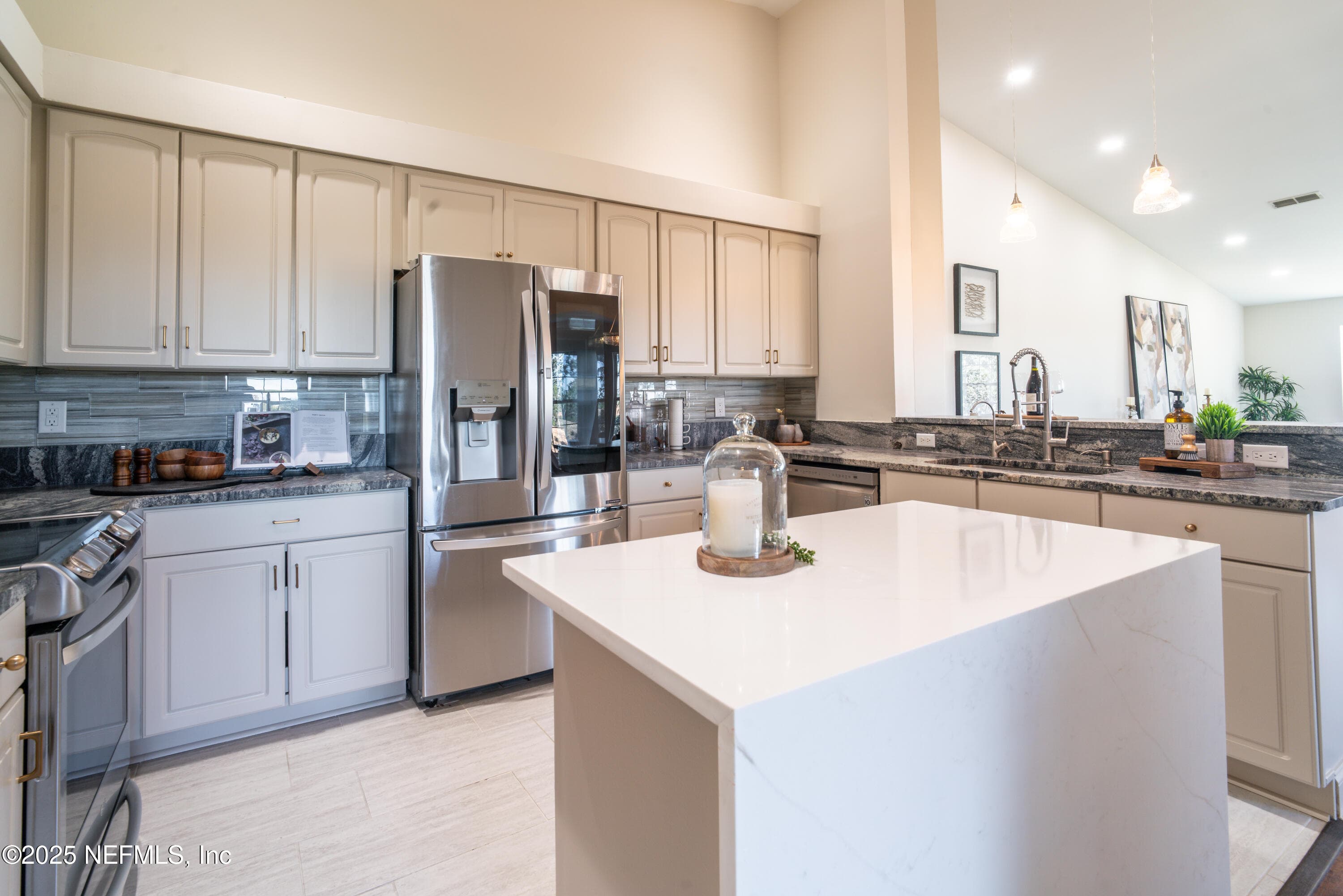 Photo 9 of 3360 LIGHTHOUSE POINT Lane, Jacksonville, FL 32250