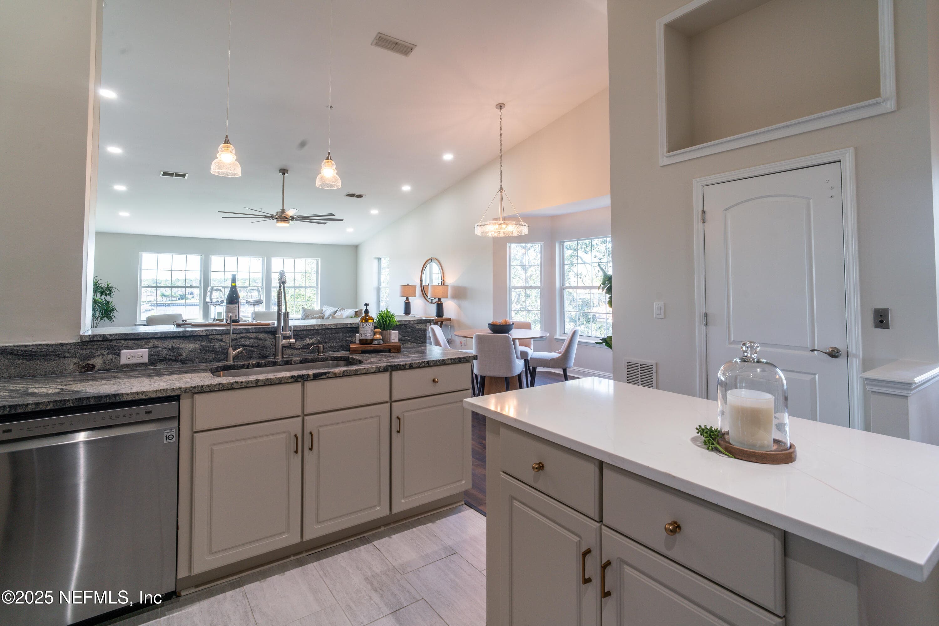 Photo 11 of 3360 LIGHTHOUSE POINT Lane, Jacksonville, FL 32250