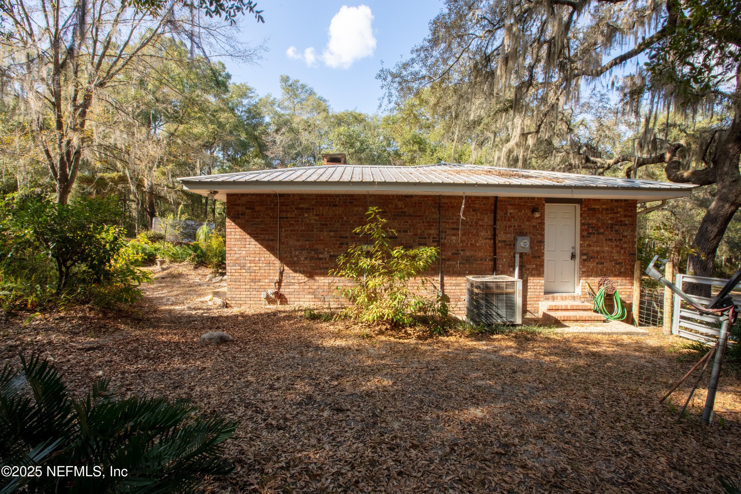 Photo 8 of 730 STATE ROAD 26, Melrose, FL 32666