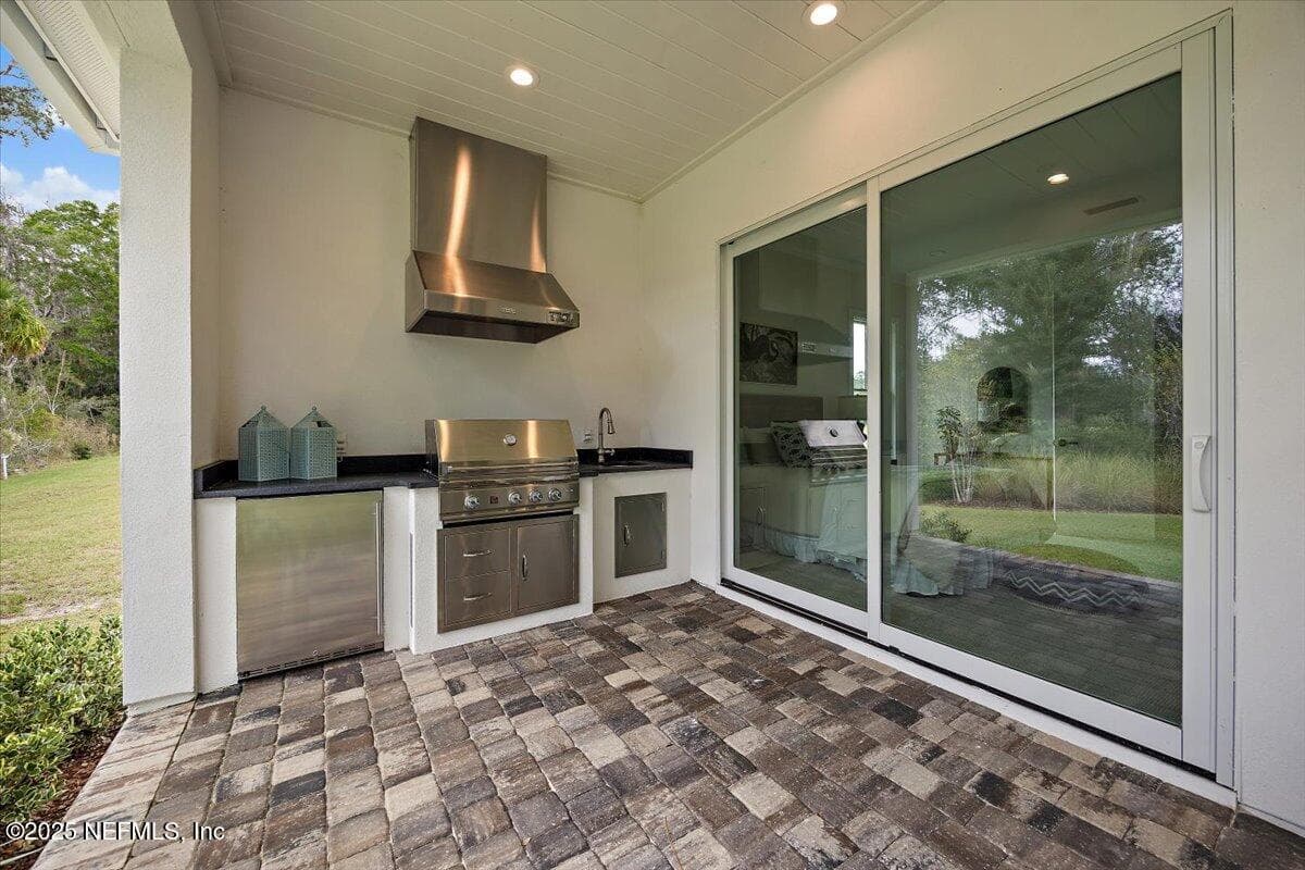 Photo 40 of 130 WHISTLING PALM Court, Ponte Vedra, FL 32081