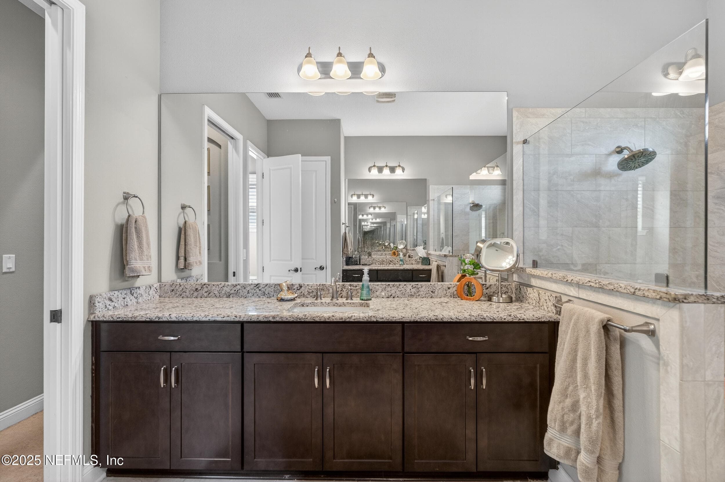 Photo 29 of 2752 TARTUS Drive, Jacksonville, FL 32246