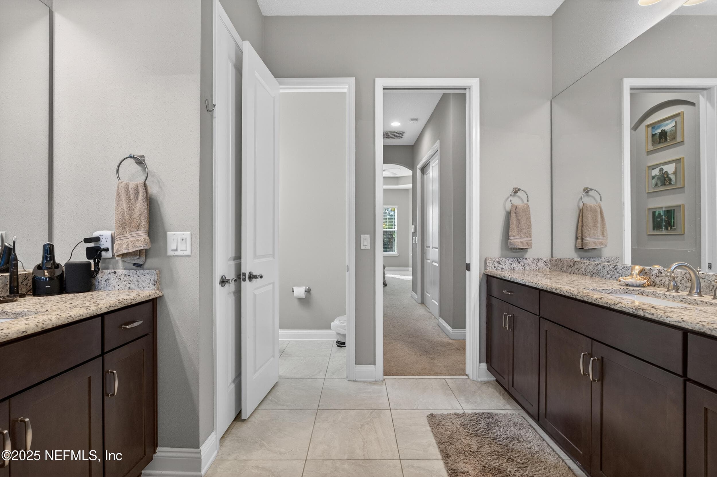Photo 32 of 2752 TARTUS Drive, Jacksonville, FL 32246