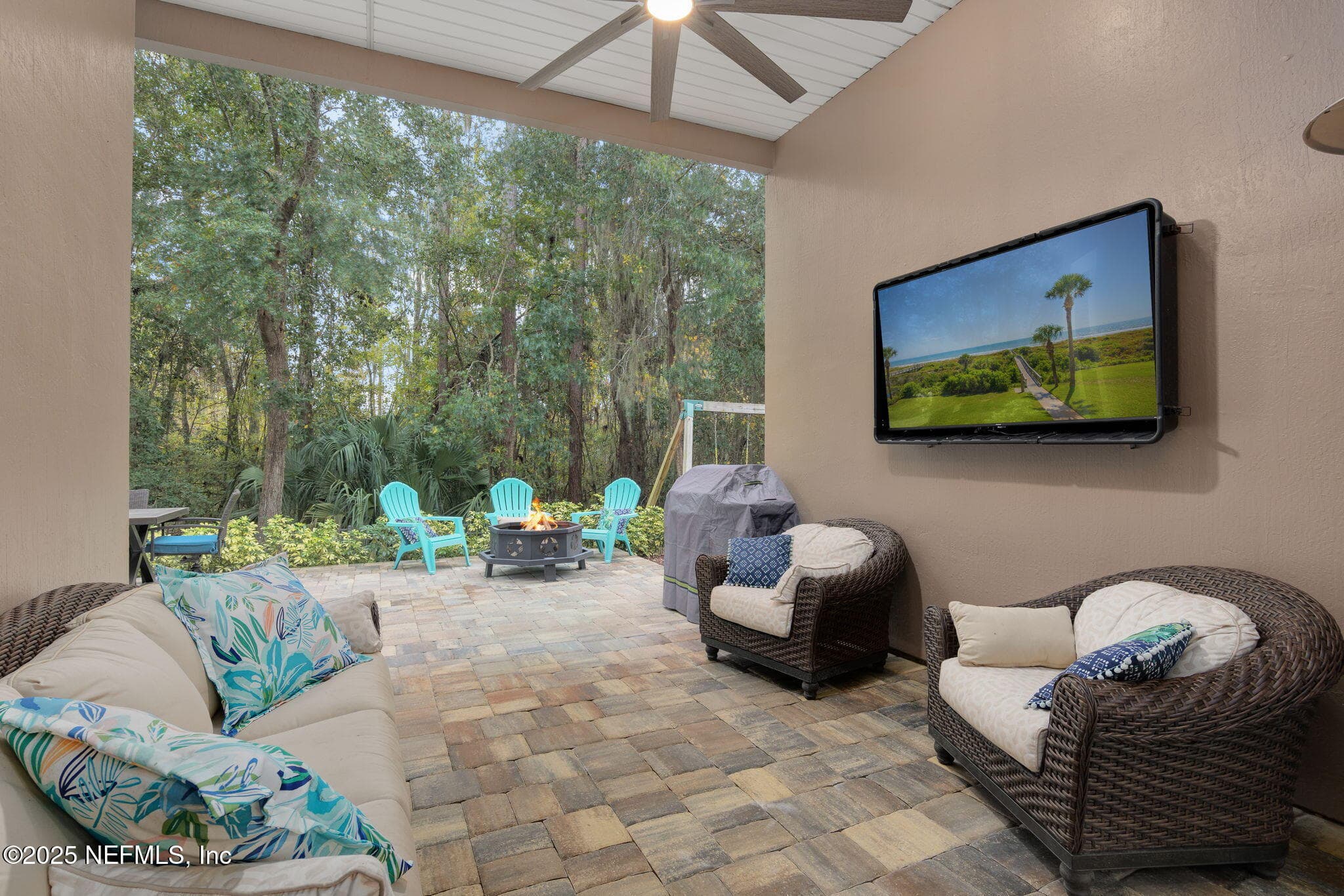 Covered Patio area with TV — 85428 SAGAPONACK Drive, Fernandina Beach, FL 32034