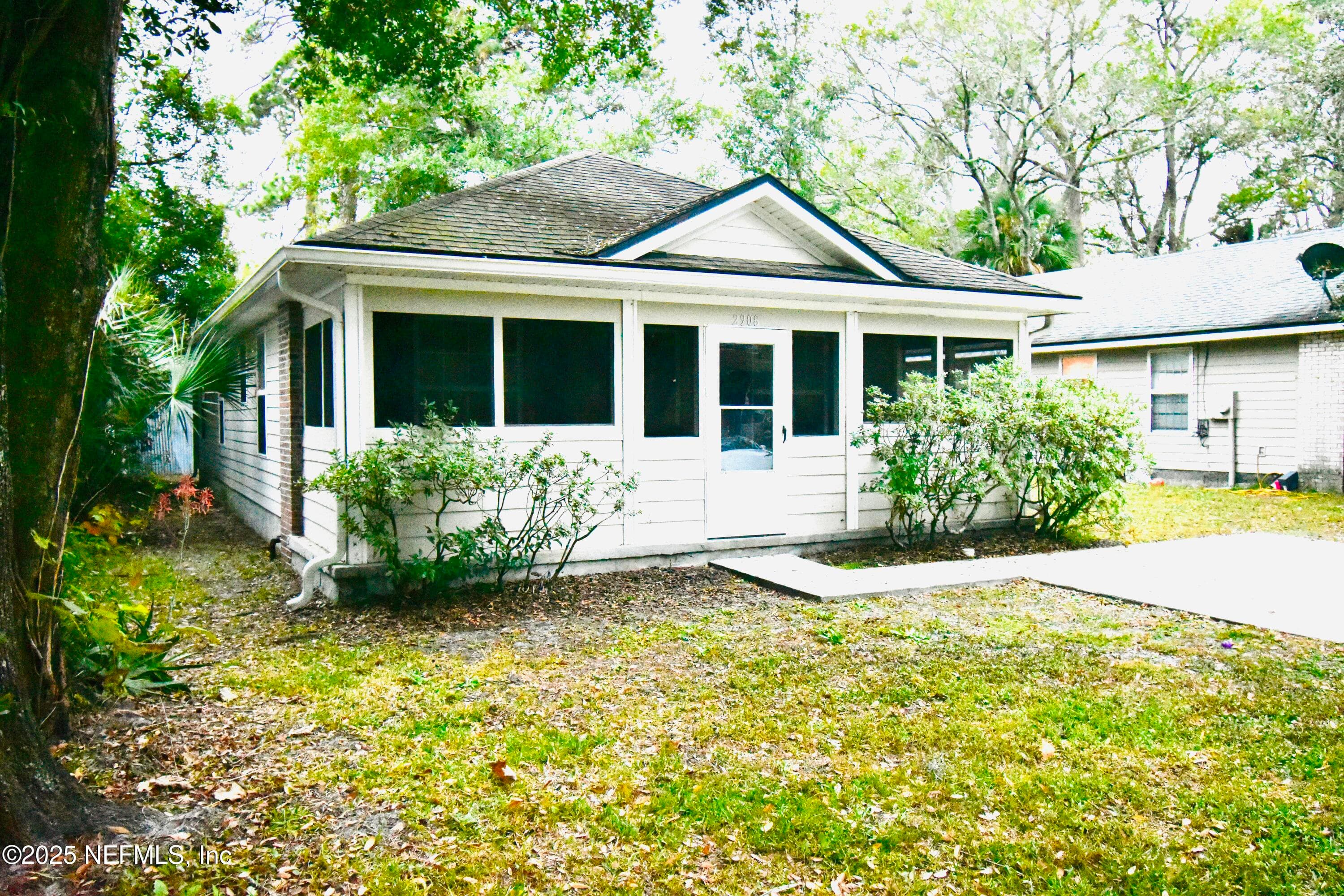 Photo 2 of 2908 SPENCER Street, Jacksonville, FL 32254