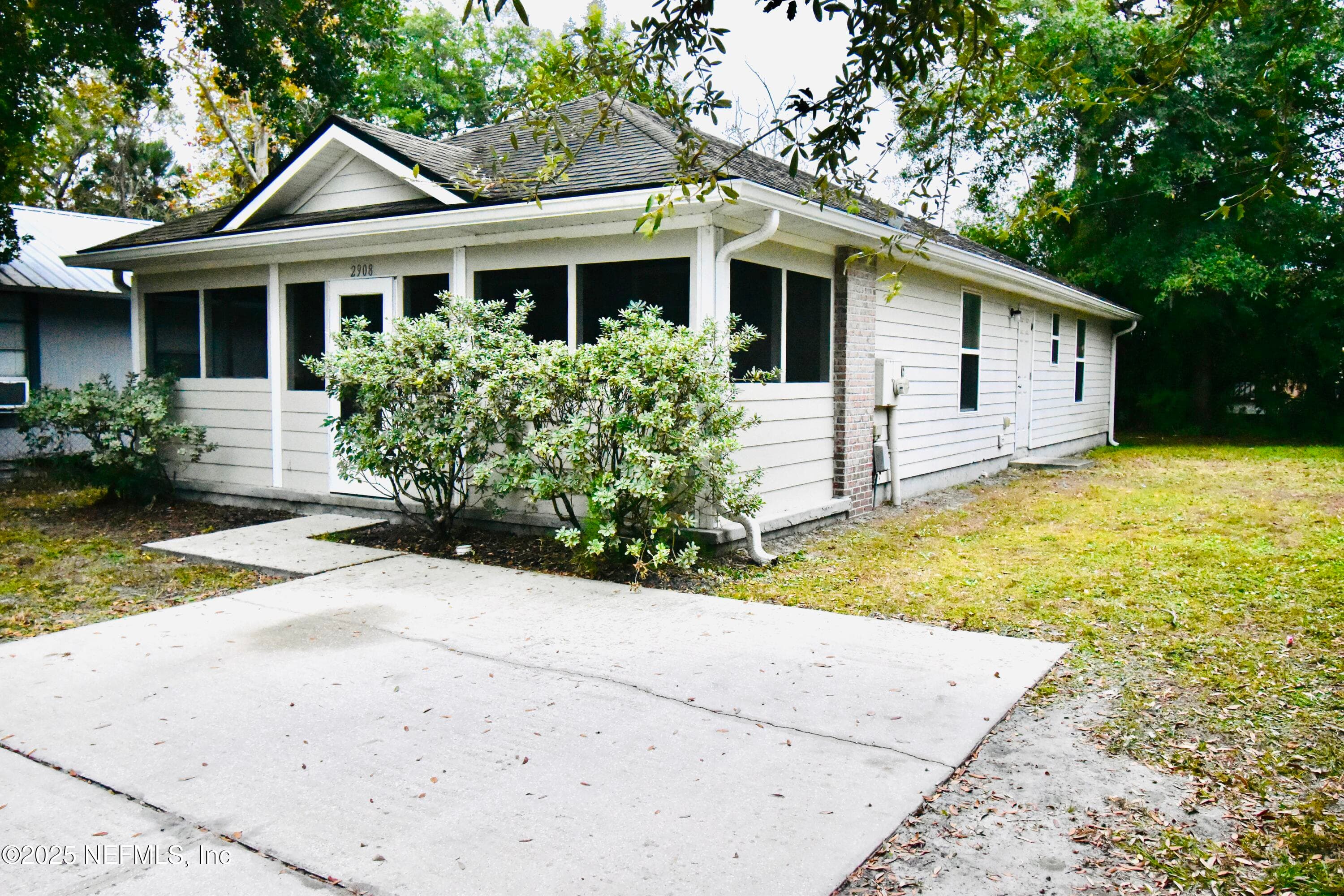 Photo 3 of 2908 SPENCER Street, Jacksonville, FL 32254