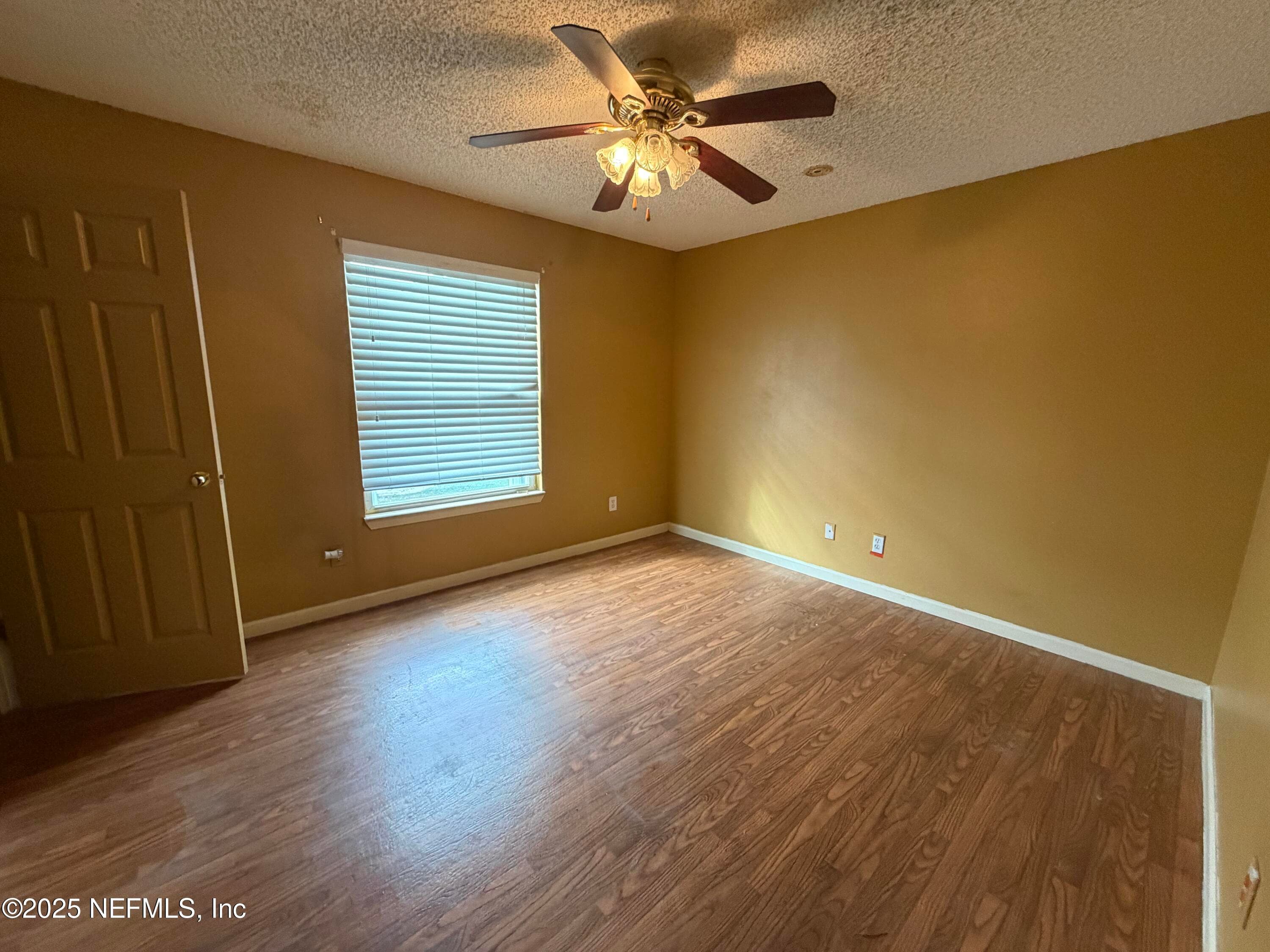 Photo 13 of 1114 SCHEIDEL Court, Atlantic Beach, FL 32233