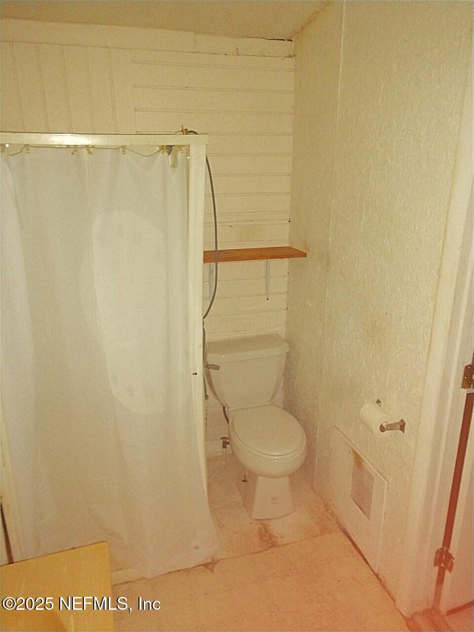 Photo 4 of 799 ROBERTS AMAN Road, Perry, FL 32347