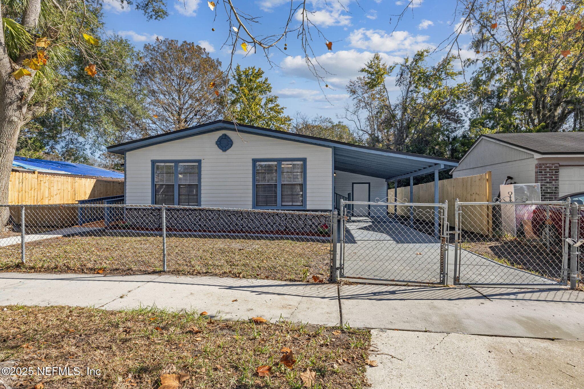 Welcome to 7611 McCowan Drive! 3 Bedroom 2 bath completely renovated — 7611 MC COWAN Drive, Jacksonville, FL 32244
