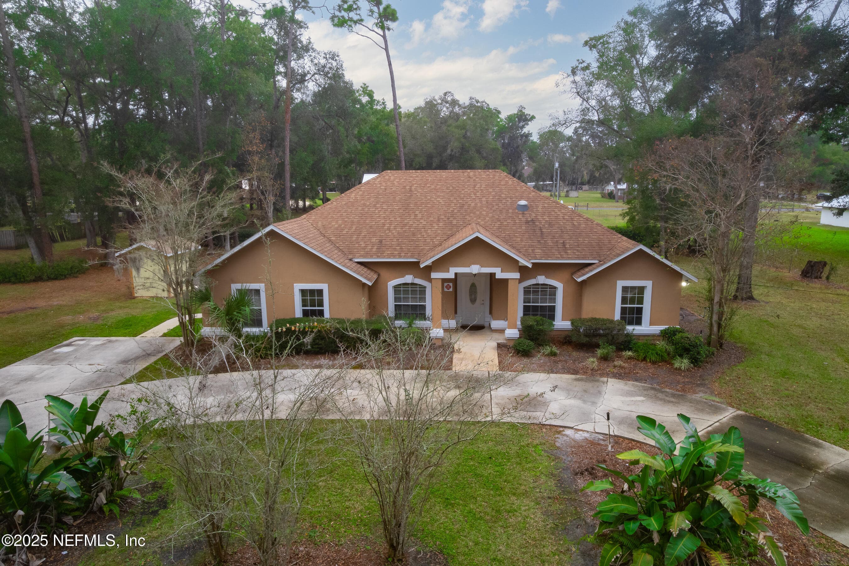 Photo 2 of 164 CAROLE Road, Palatka, FL 32177