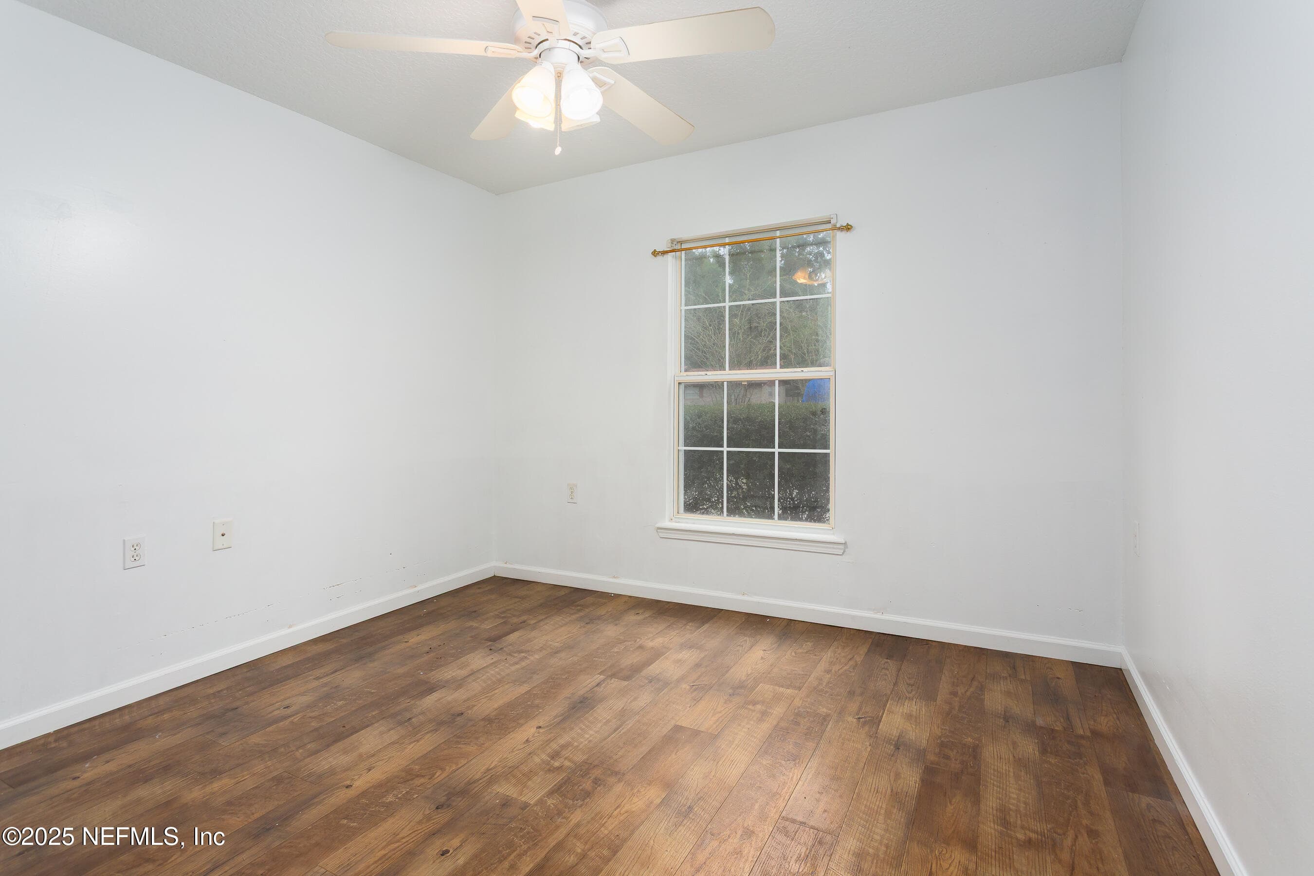 Photo 12 of 164 CAROLE Road, Palatka, FL 32177
