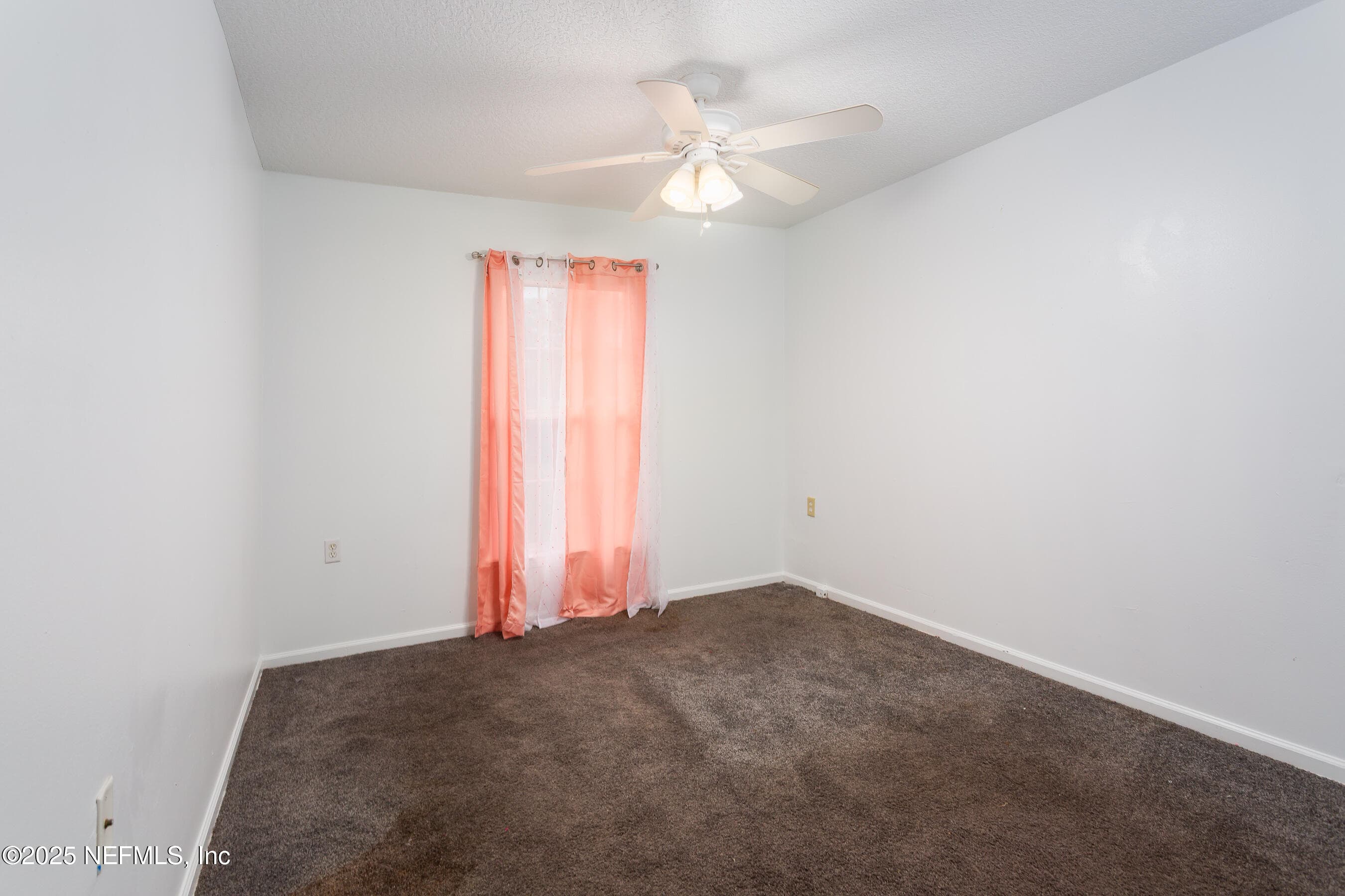 Photo 16 of 164 CAROLE Road, Palatka, FL 32177