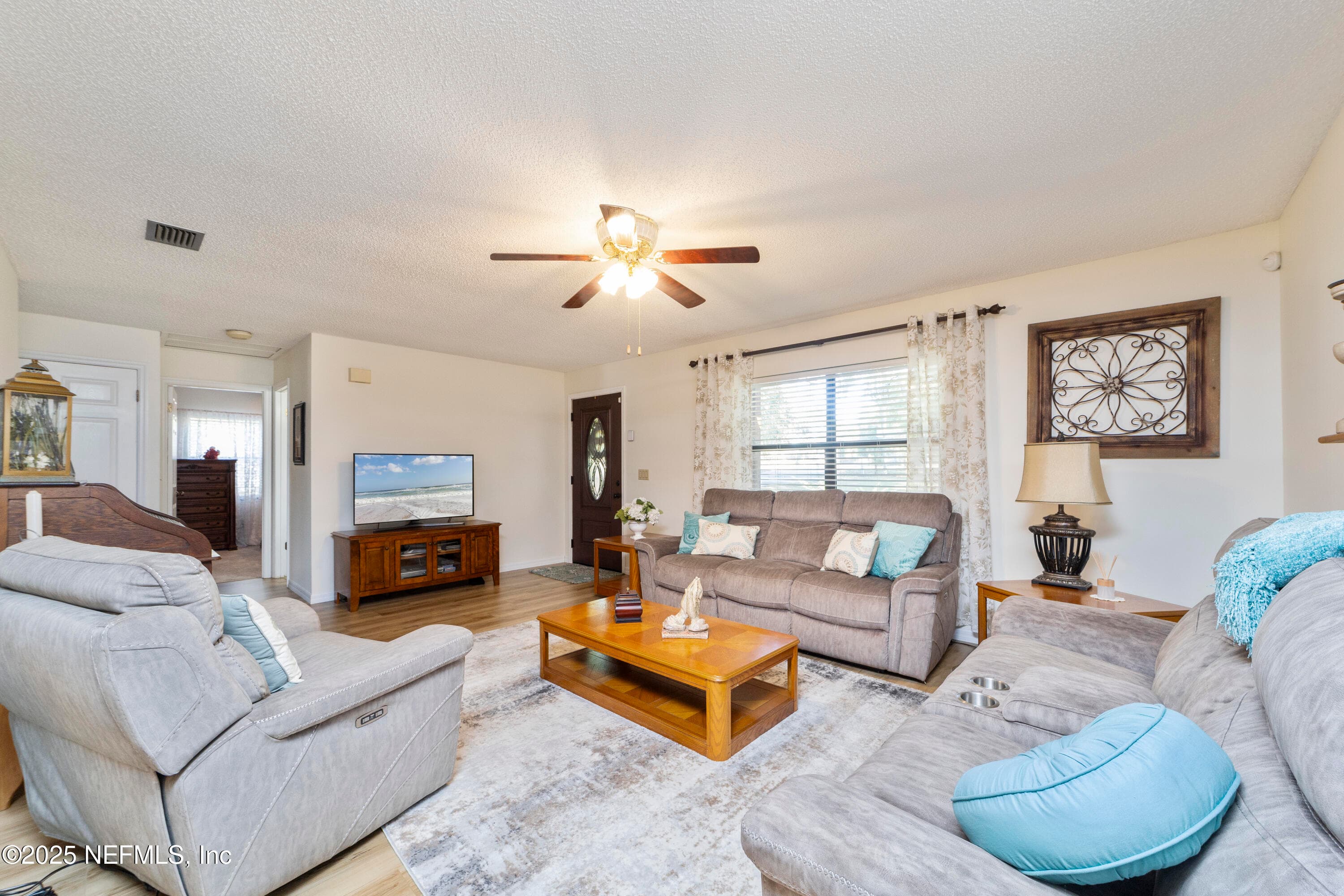 Photo 47 of 107 CHURCH LAKE Drive, Interlachen, FL 32148