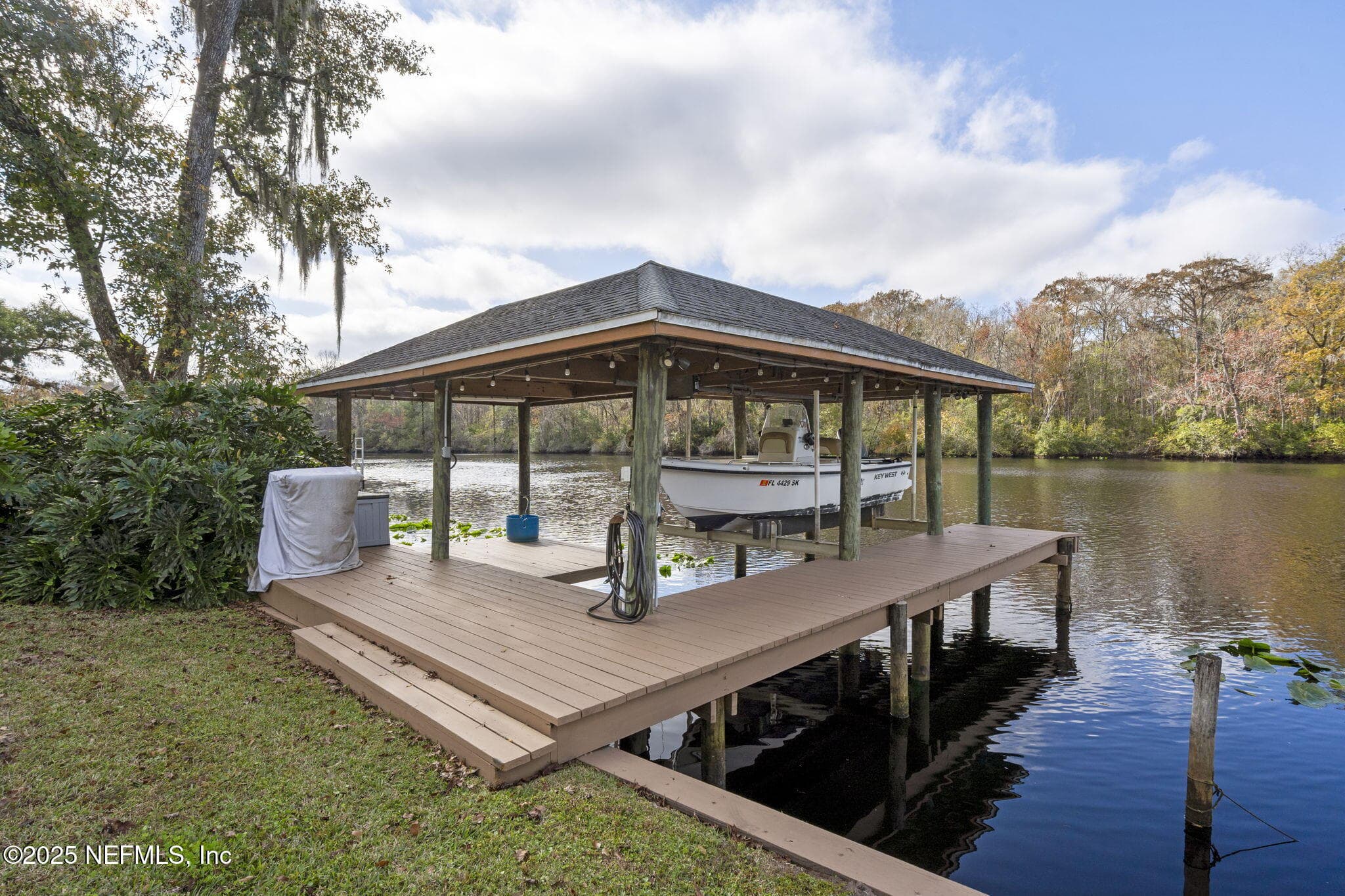 2134 FLINTLOCK Court, Green Cove Springs, FL 32043