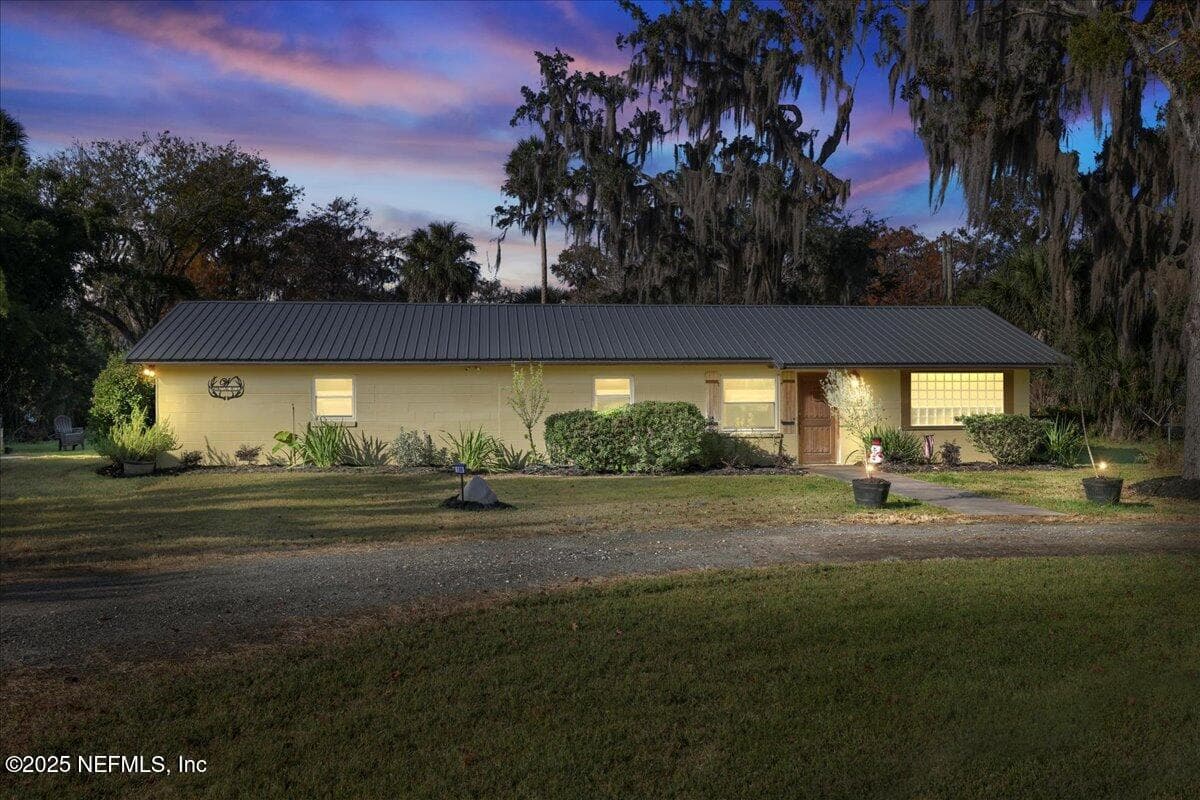 Photo 9 of 188 PALM Drive, Georgetown, FL 32139