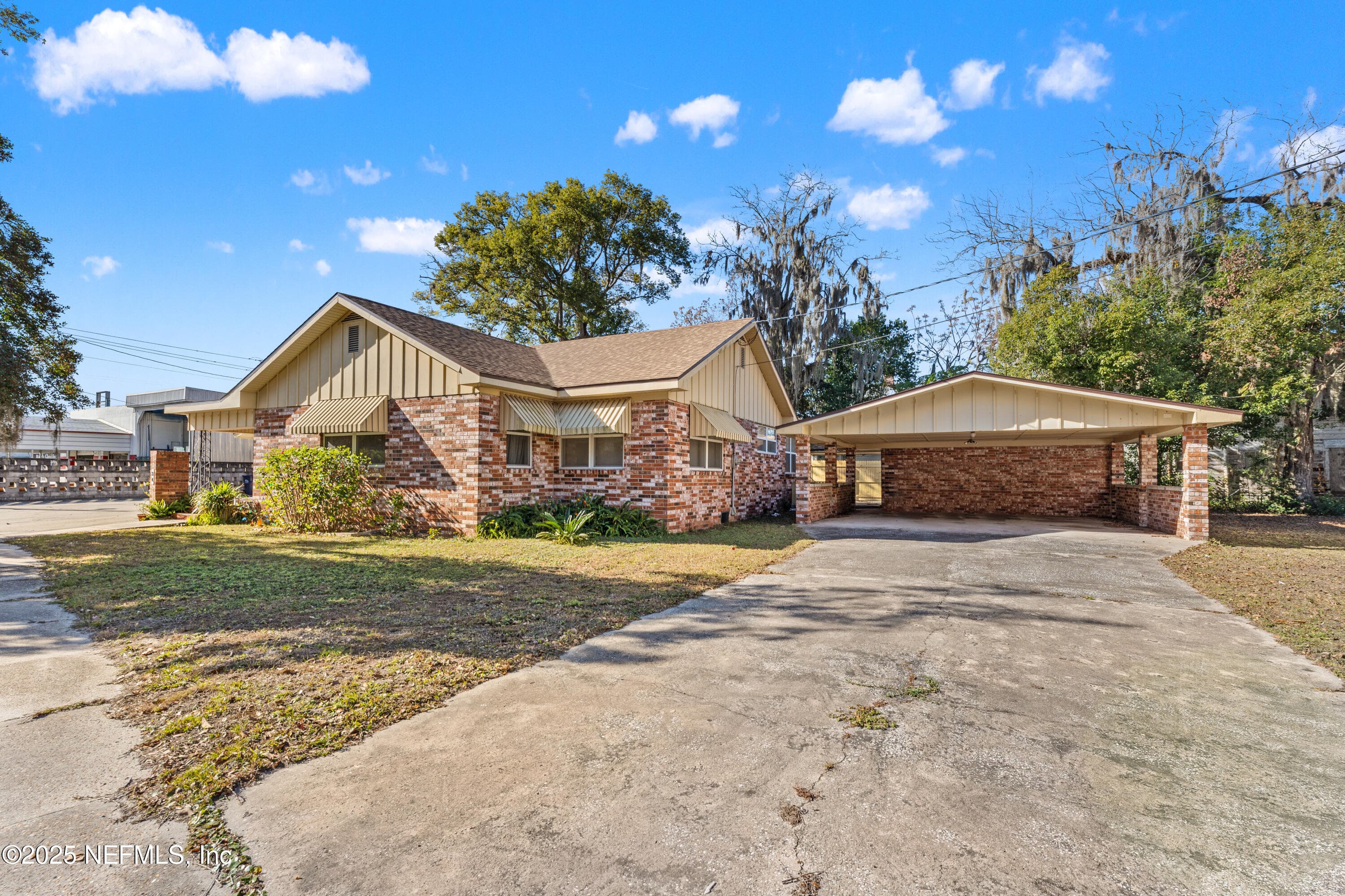 Photo 4 of 34 N COLLEGE Street, Macclenny, FL 32063