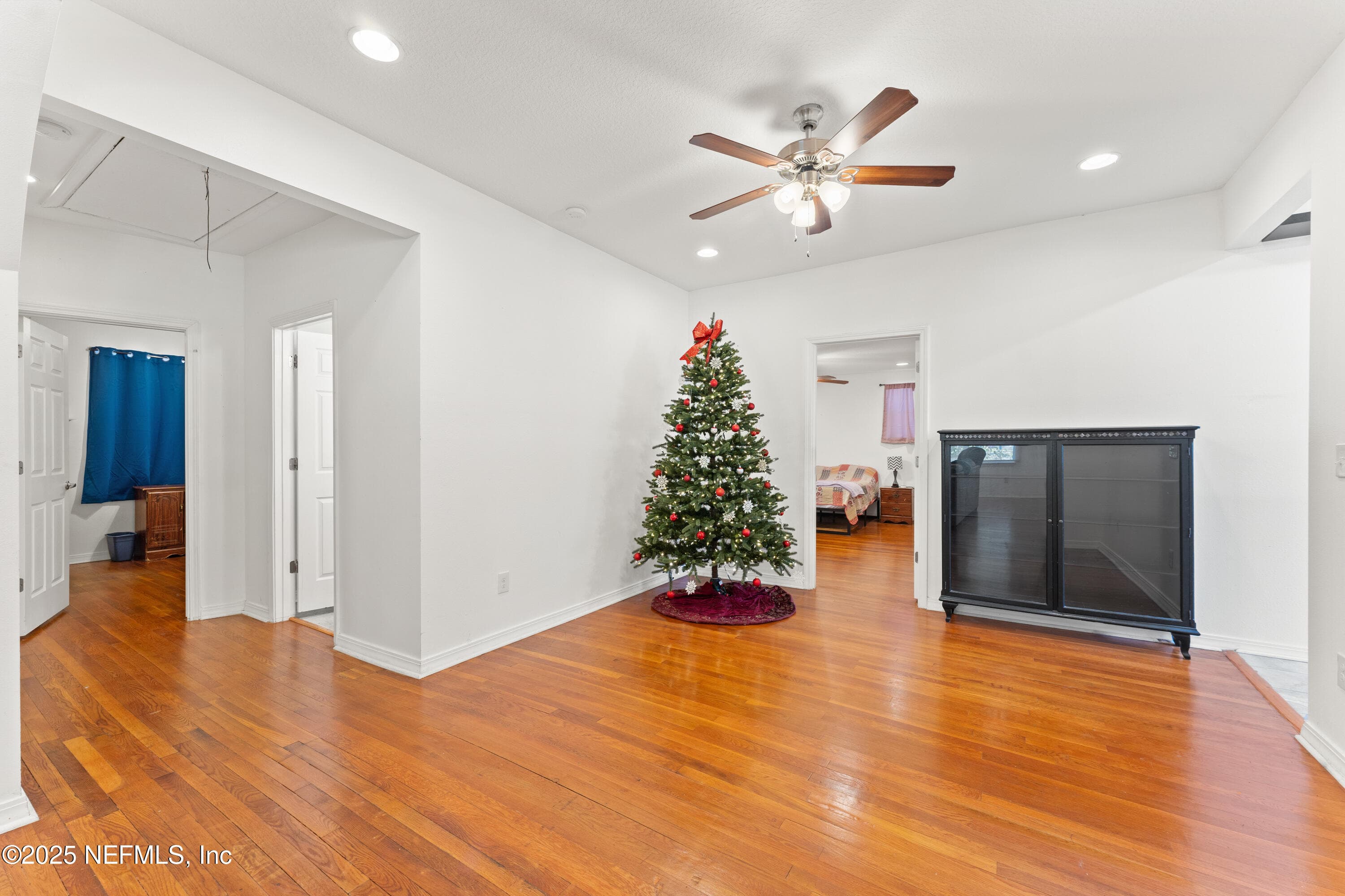 Photo 10 of 34 N COLLEGE Street, Macclenny, FL 32063
