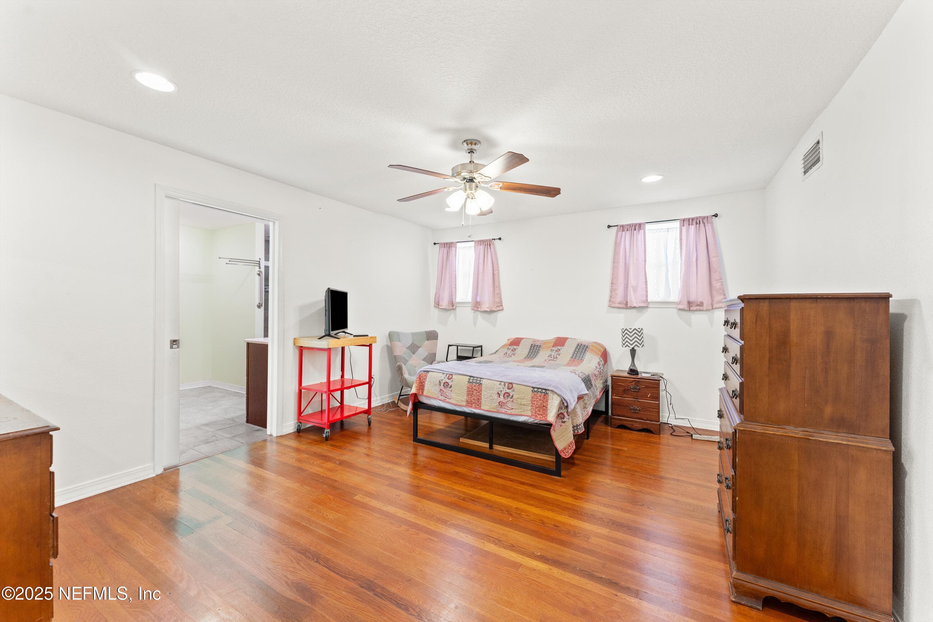 Photo 19 of 34 N COLLEGE Street, Macclenny, FL 32063