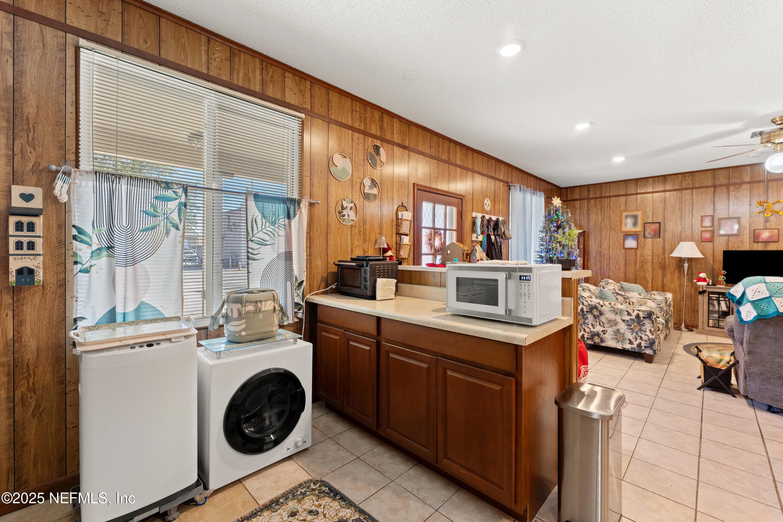 Photo 28 of 34 N COLLEGE Street, Macclenny, FL 32063