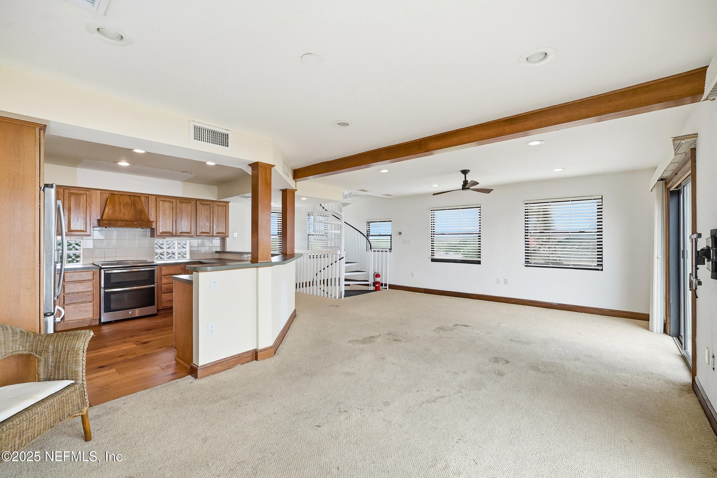 Open eating area — 2935 S PONTE VEDRA Boulevard, Ponte Vedra Beach, FL 32082