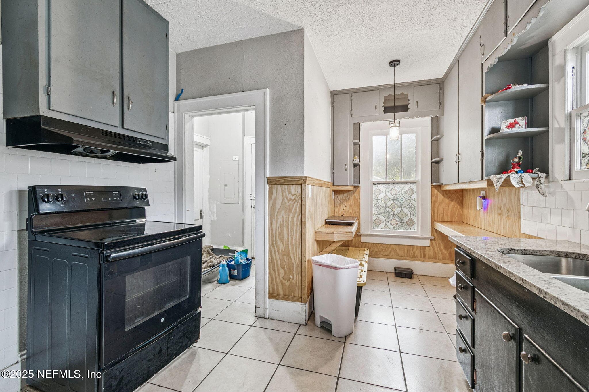 Photo 13 of 324 W 18TH Street, Jacksonville, FL 32206
