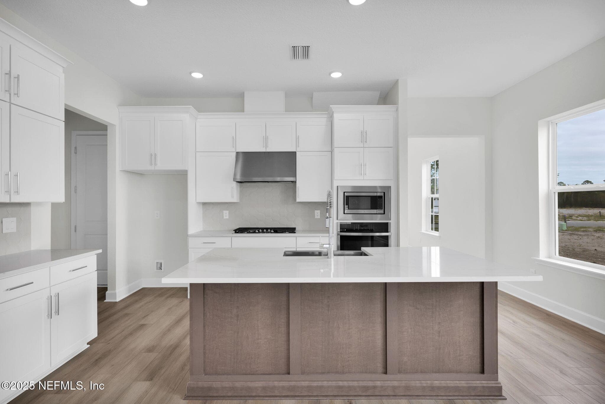 Photo 8 of 375 SEAMARK Drive, Ponte Vedra, FL 32081