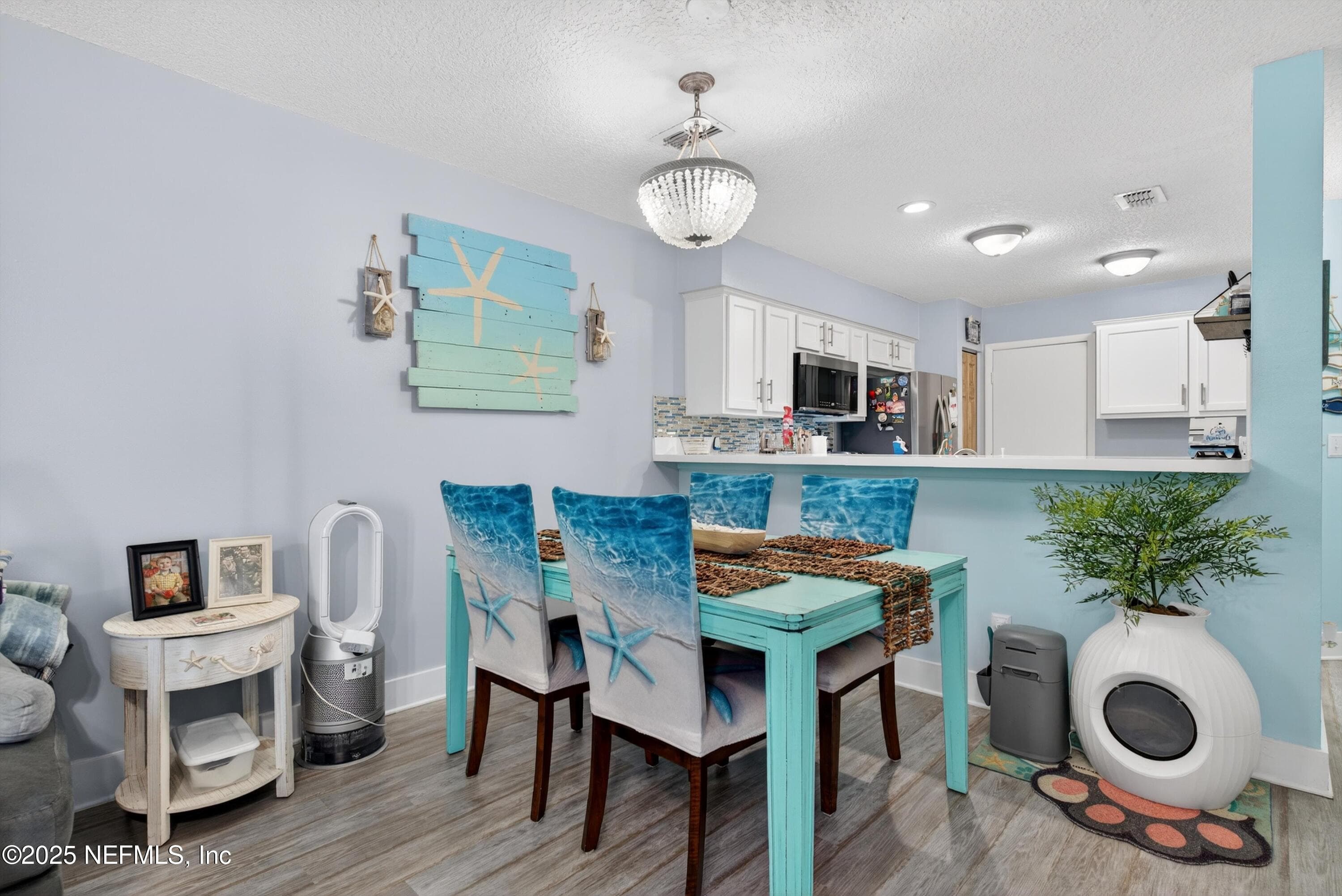 Photo 6 of 1505 W SPINDRIFT Circle, Neptune Beach, FL 32266