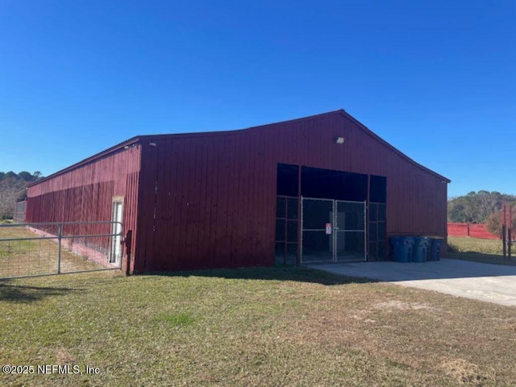 Photo 7 of 14014 LEM TURNER Road, Jacksonville, FL 32218