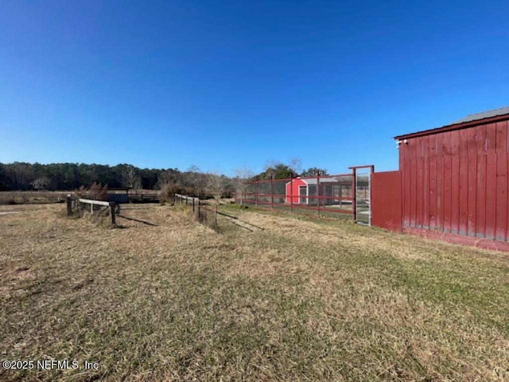 Photo 11 of 14014 LEM TURNER Road, Jacksonville, FL 32218