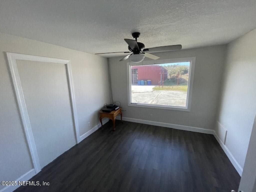 Photo 18 of 14014 LEM TURNER Road, Jacksonville, FL 32218