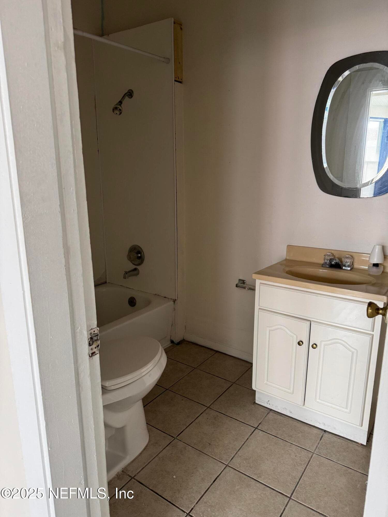 Photo 11 of 224 S THOMPSON Street, Starke, FL 32091