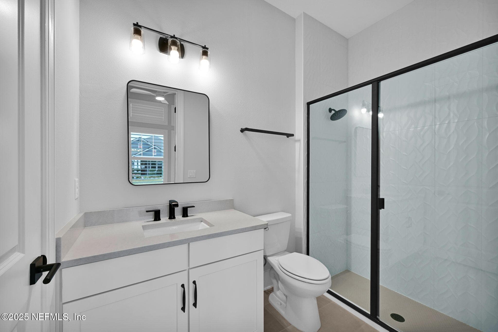 Main floor guest bath — 40 SPARROW CREEK Drive, St. Augustine, FL 32092