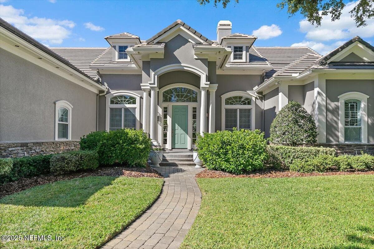 Promient Front Walkway — 134 MUIRFIELD Drive, Ponte Vedra Beach, FL 32082