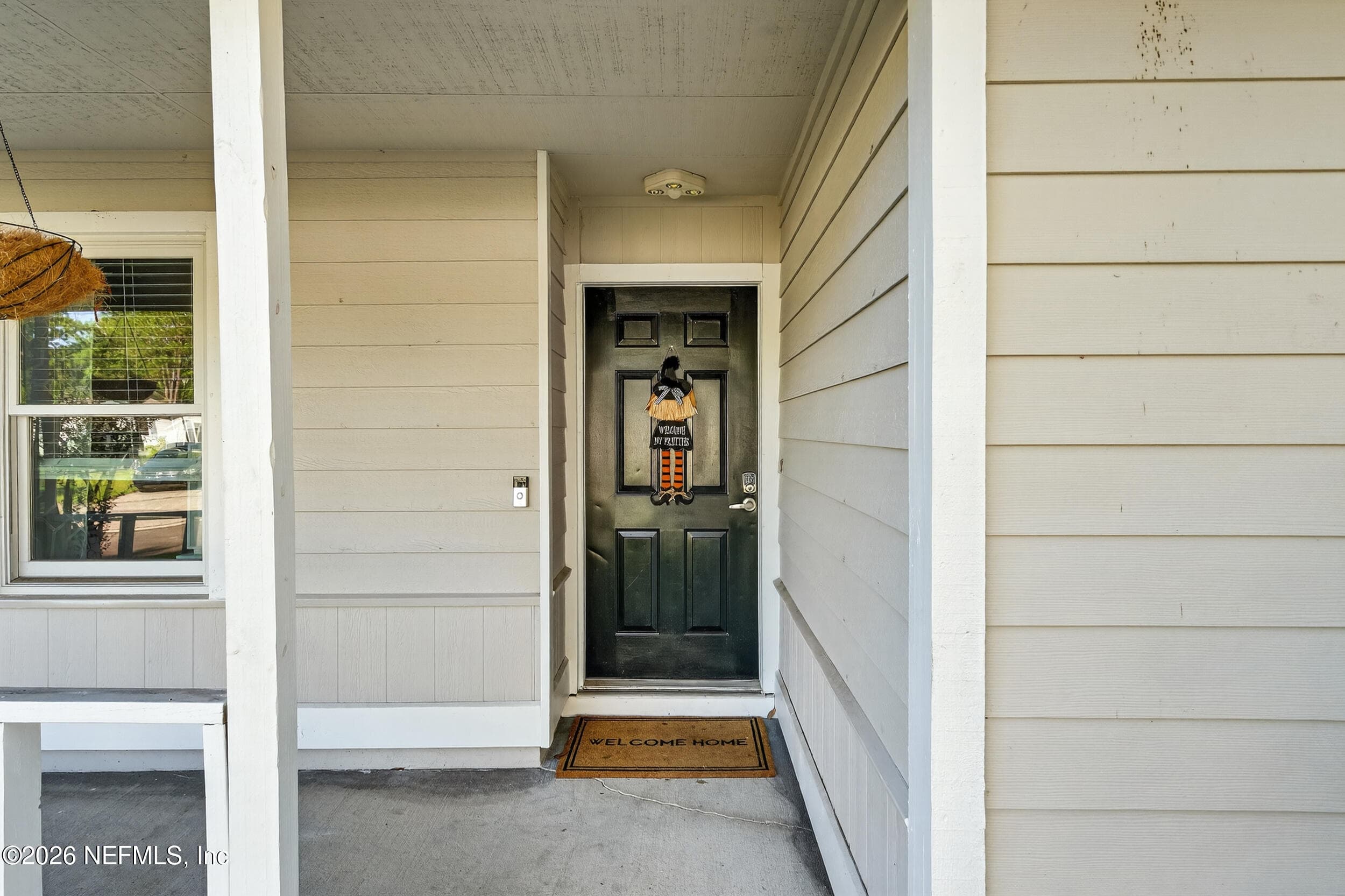 Photo 2 of 7753 W PEPPER Circle W, Jacksonville, FL 32244