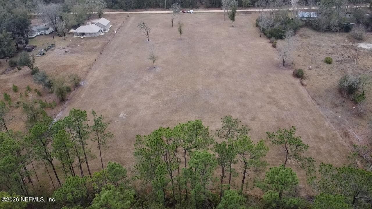 Photo 5 of 6116 JACK WILKINSON Road, Jacksonville, FL 32234