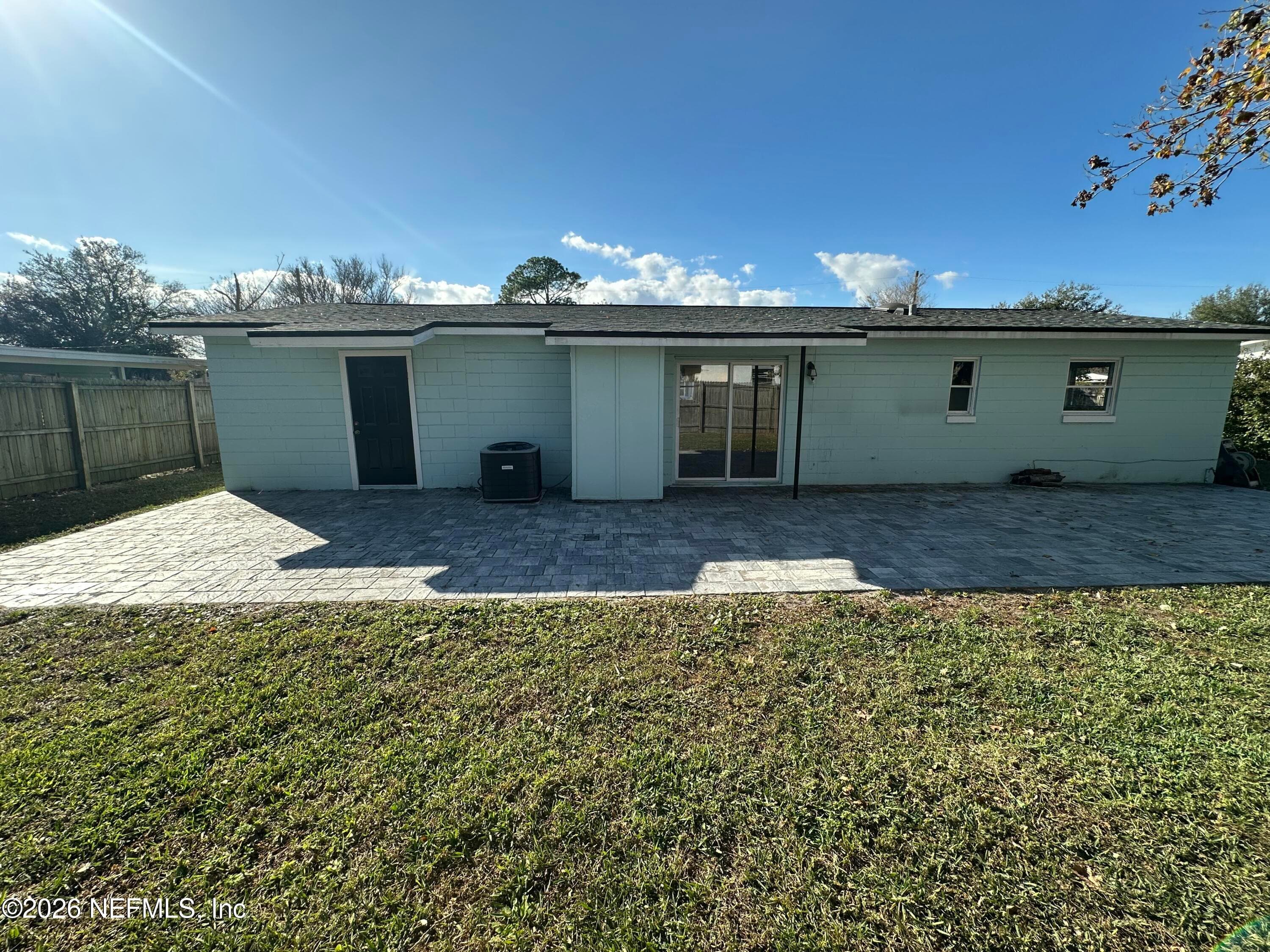 Photo 22 of 365 SARGO Road, Atlantic Beach, FL 32233