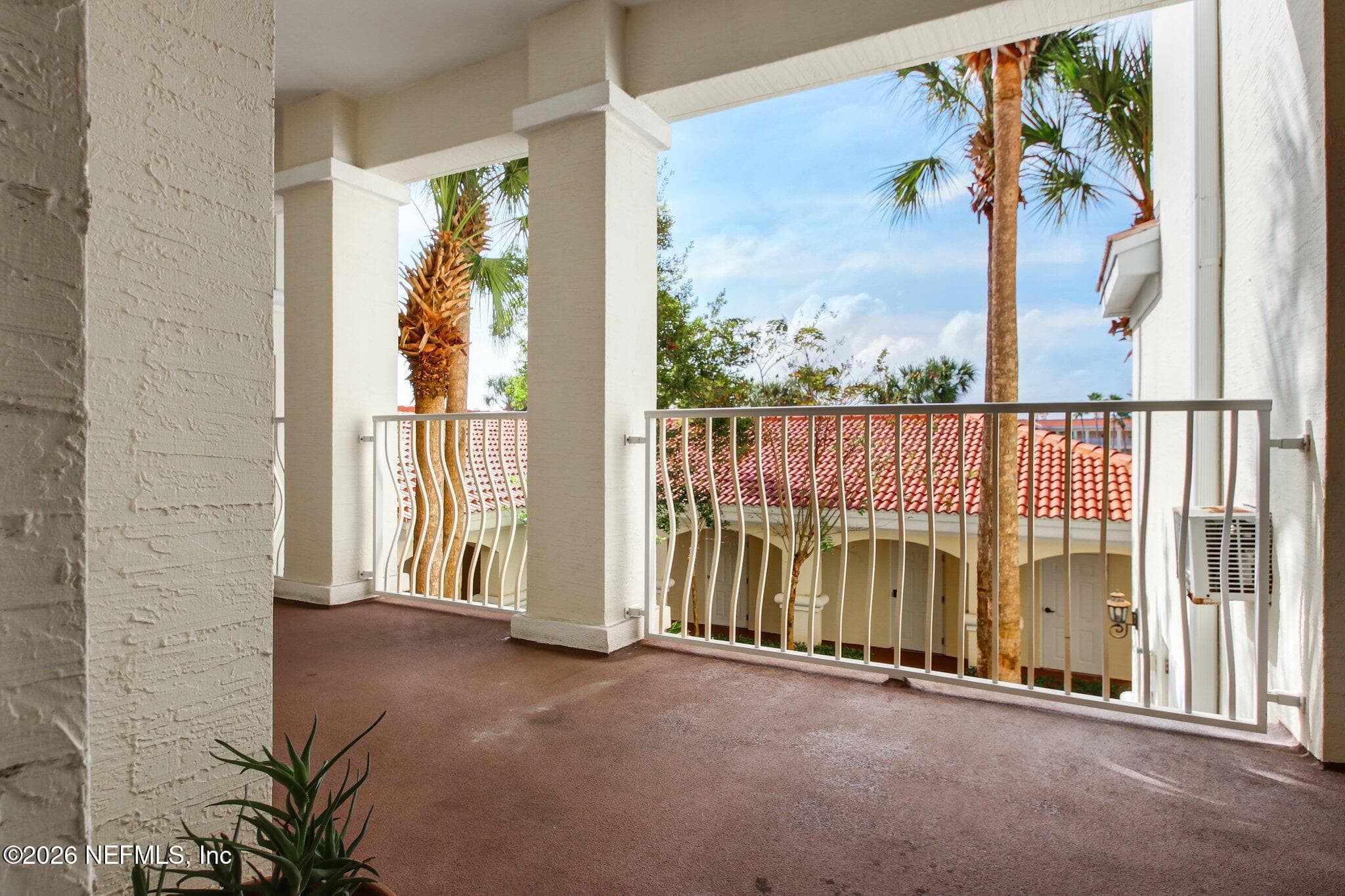 Photo 4 of 325 S OCEAN GRANDE Drive 203, Ponte Vedra Beach, FL 32082