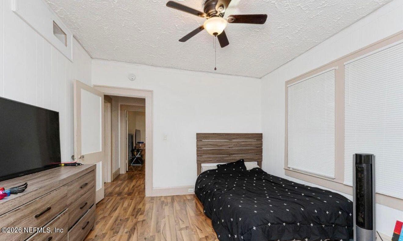 Photo 4 of 230 W 27TH Street, Jacksonville, FL 32206