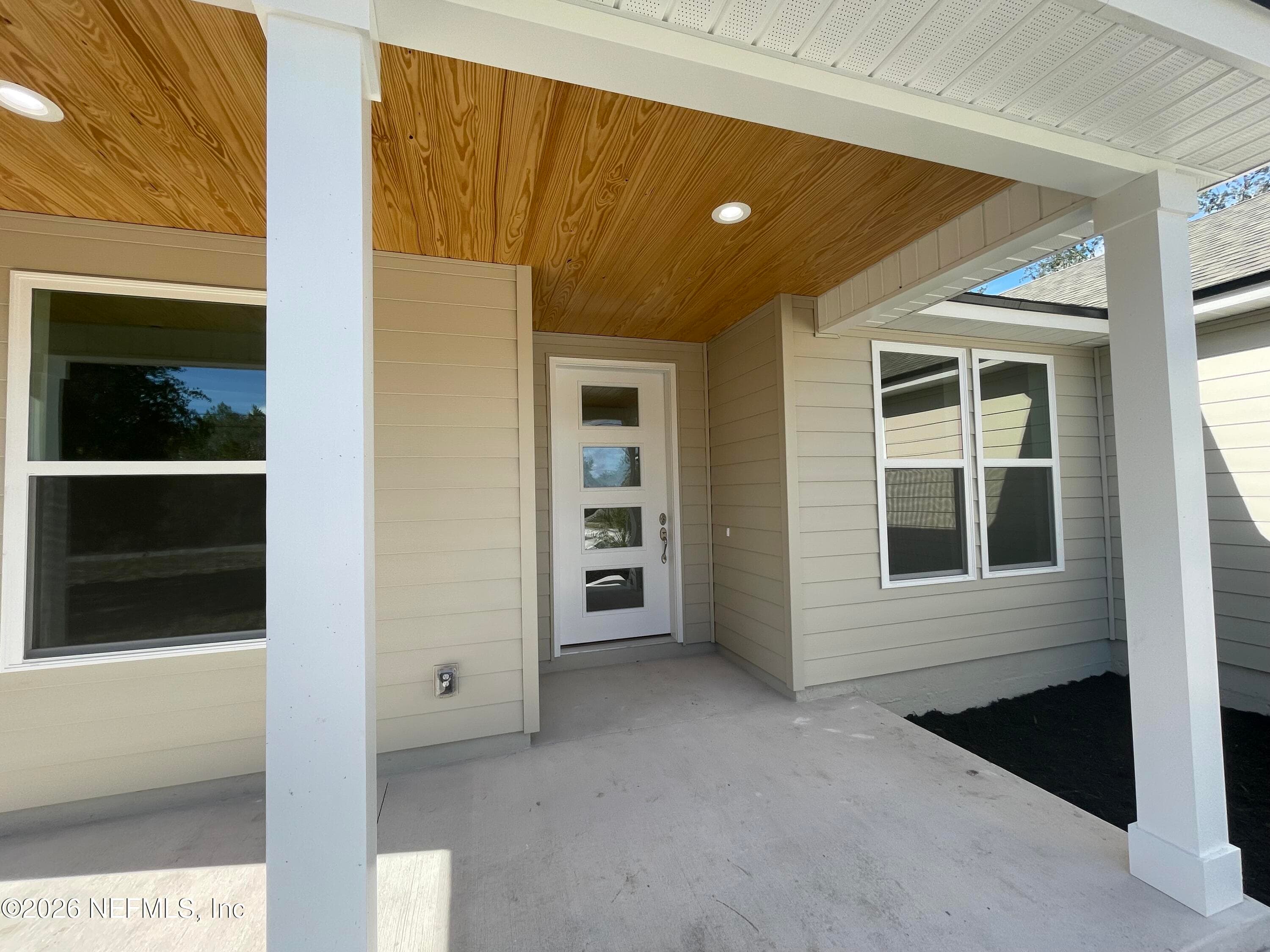 Photo 3 of 7550 MONONGAHELA Avenue, Keystone Heights, FL 32656
