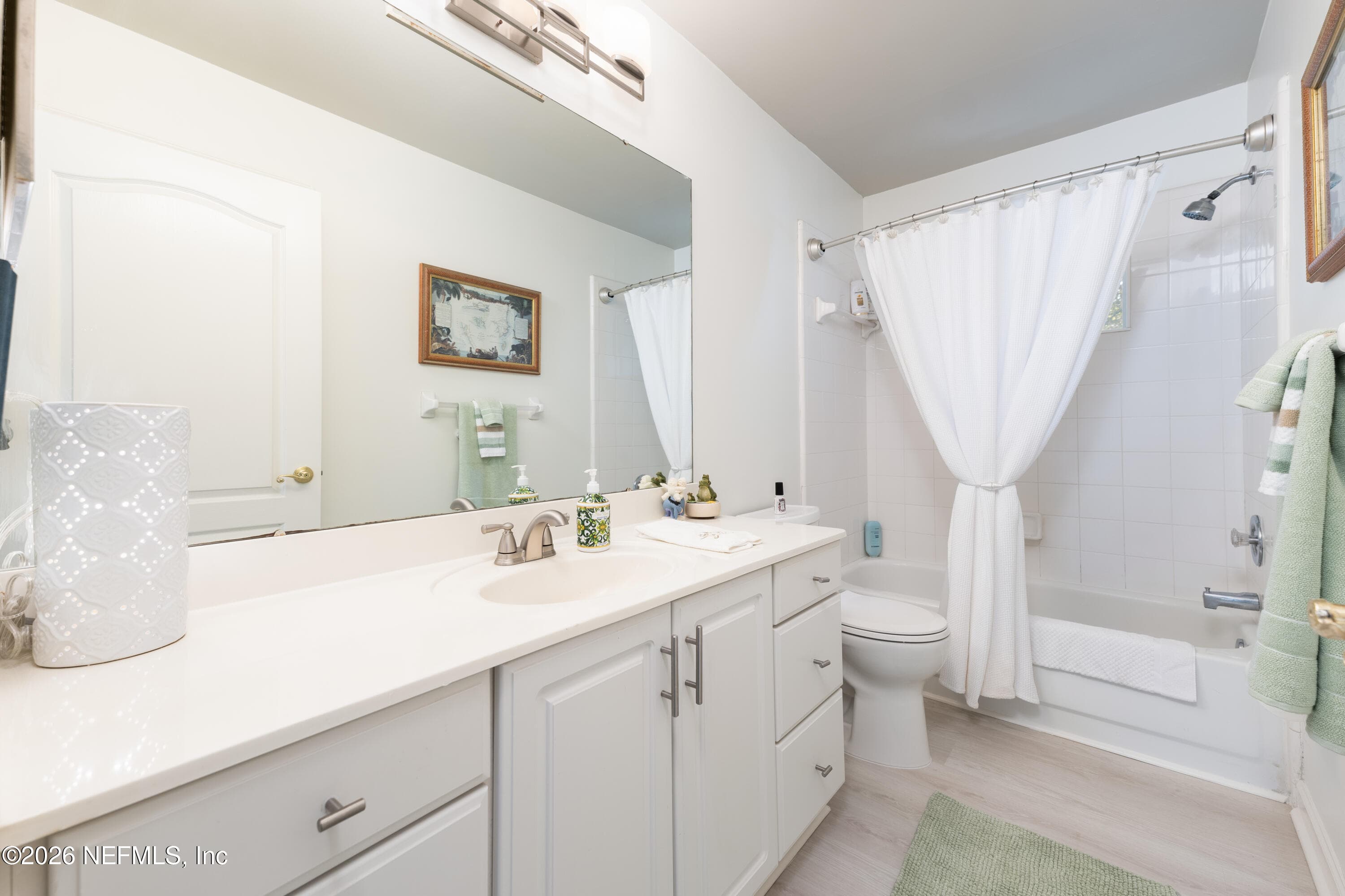 Guest Bath 2 — 2280 OAK FOREST Drive, Jacksonville Beach, FL 32250
