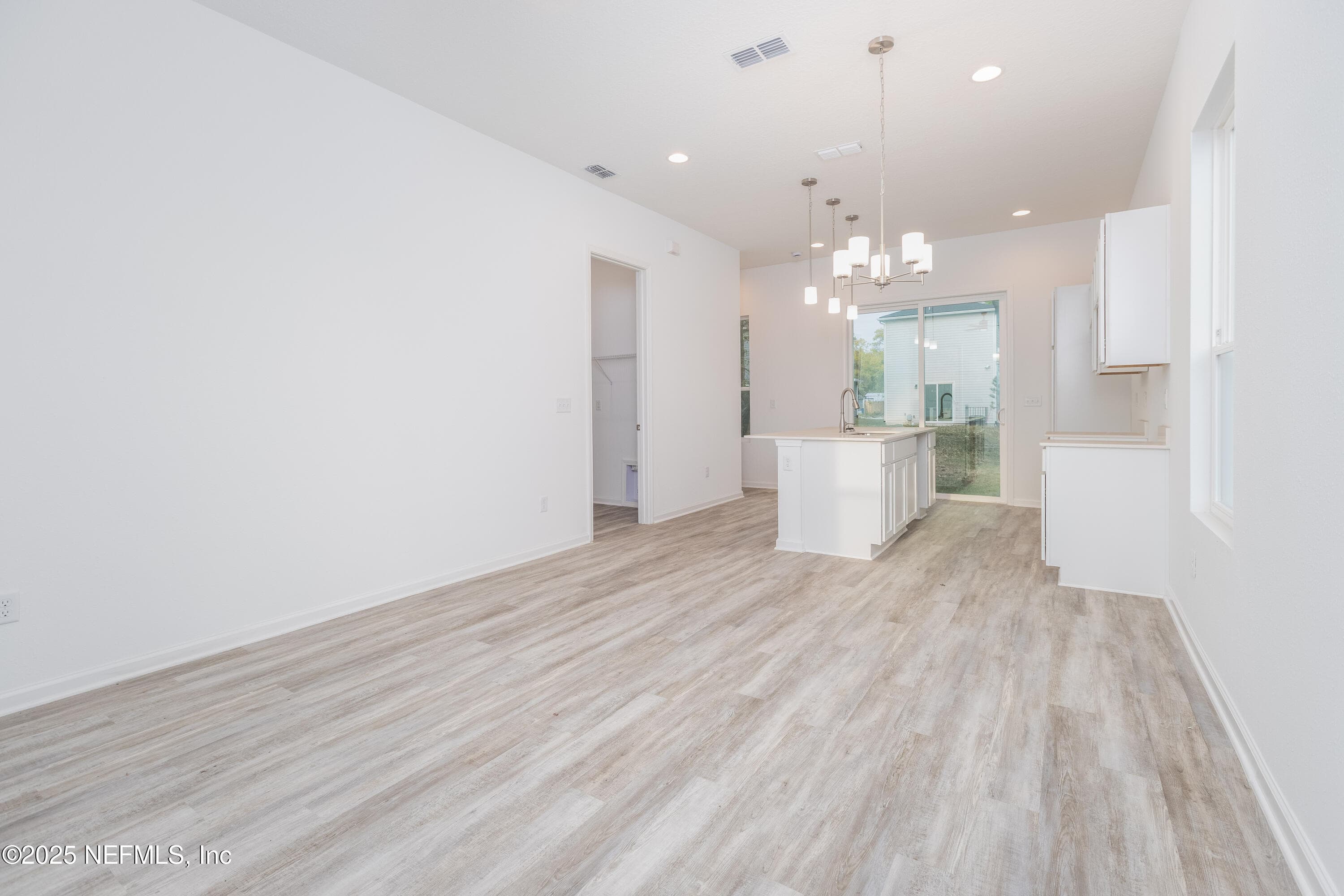 Photo 2 of 11165 JOEL Street, Jacksonville, FL 32218