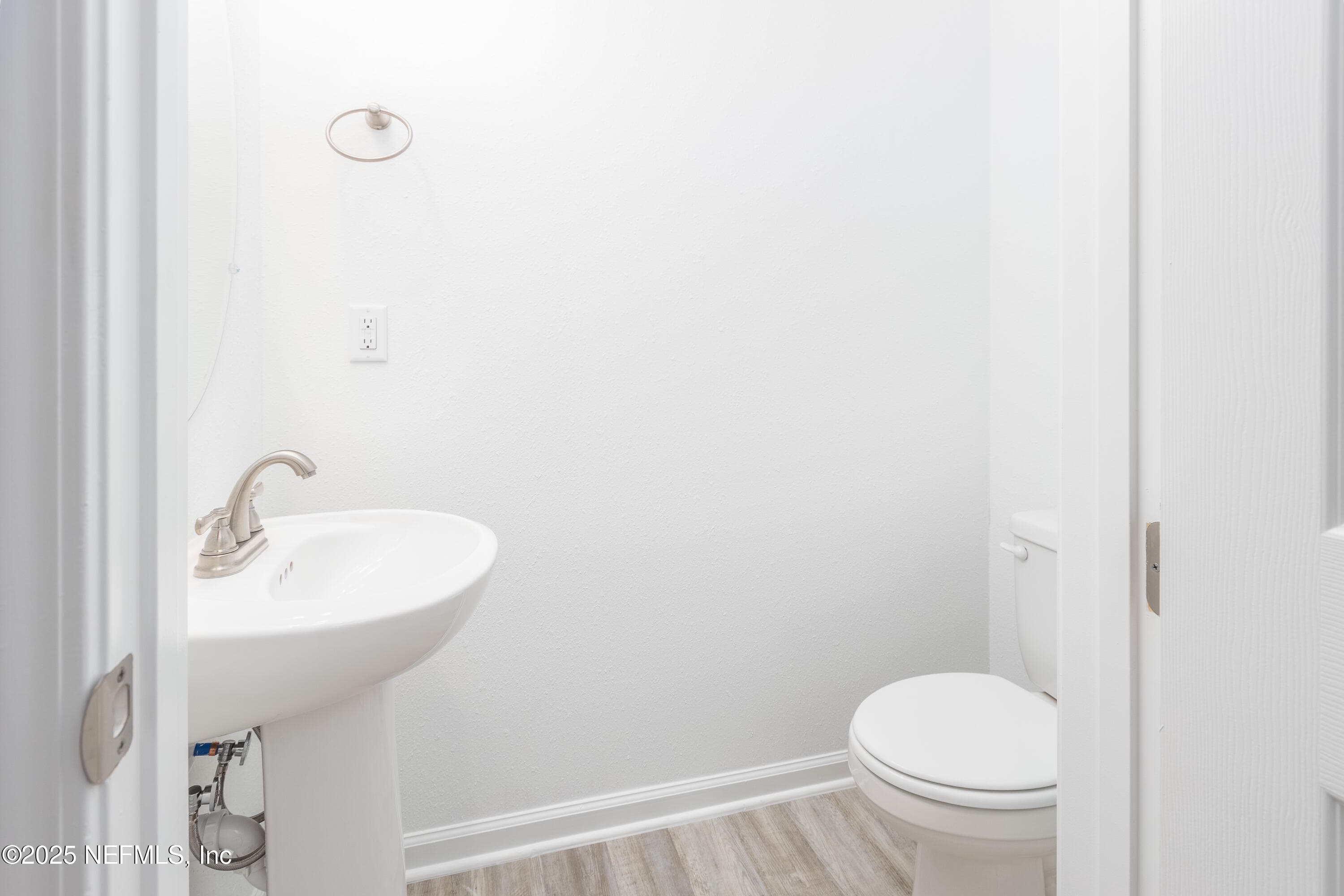 Photo 6 of 11165 JOEL Street, Jacksonville, FL 32218