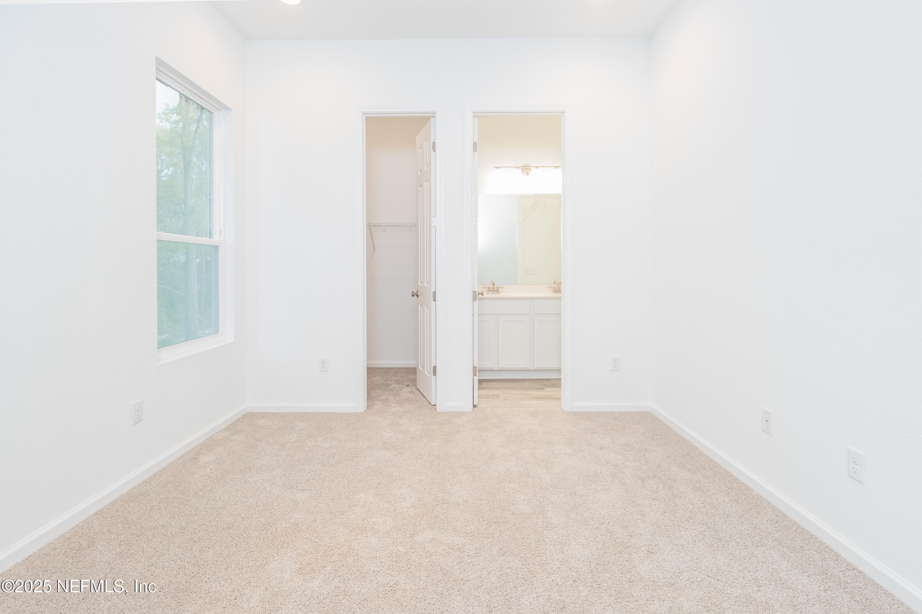 Photo 13 of 11165 JOEL Street, Jacksonville, FL 32218