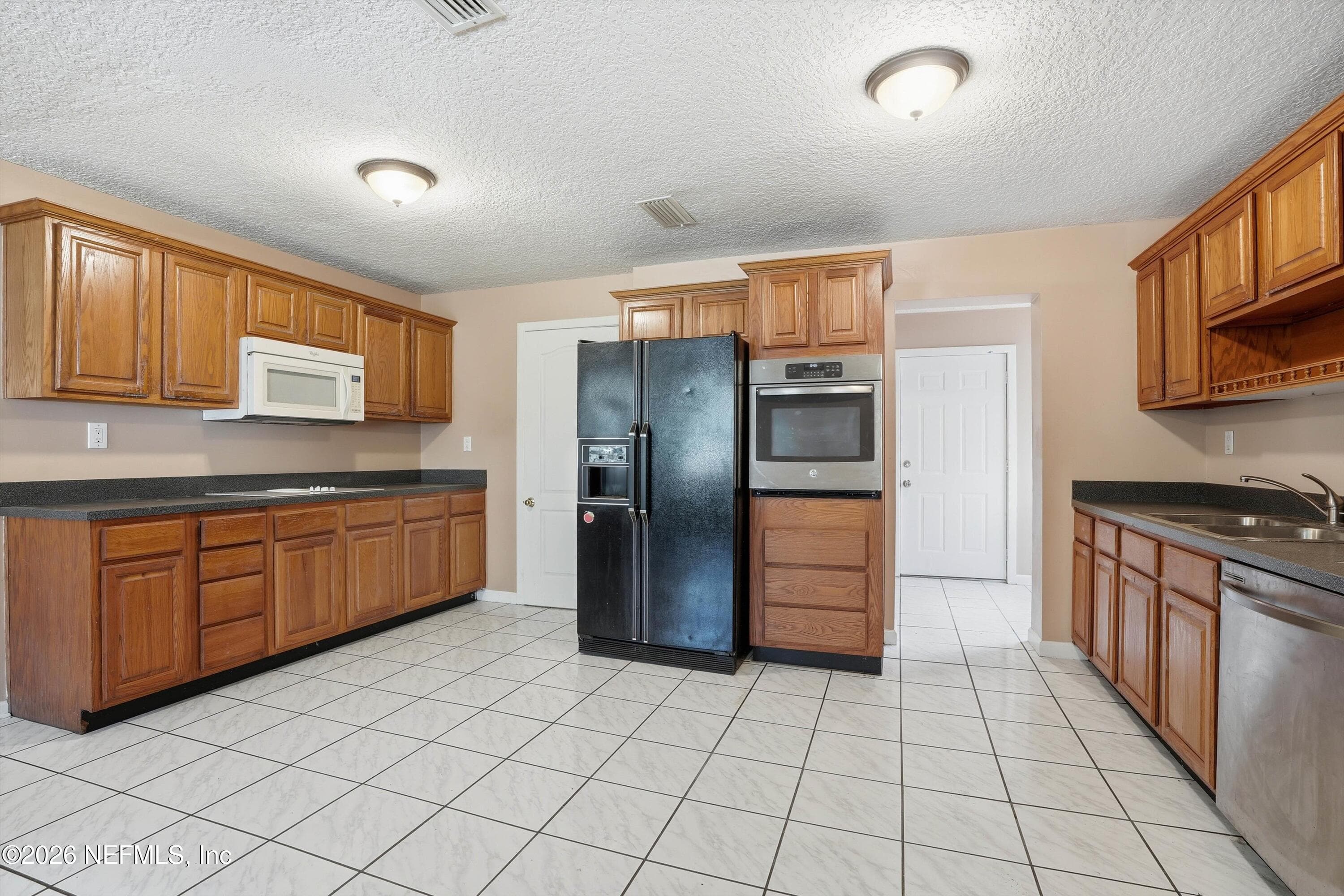 Photo 10 of 1736 LAKEWOOD Road, Jacksonville, FL 32207