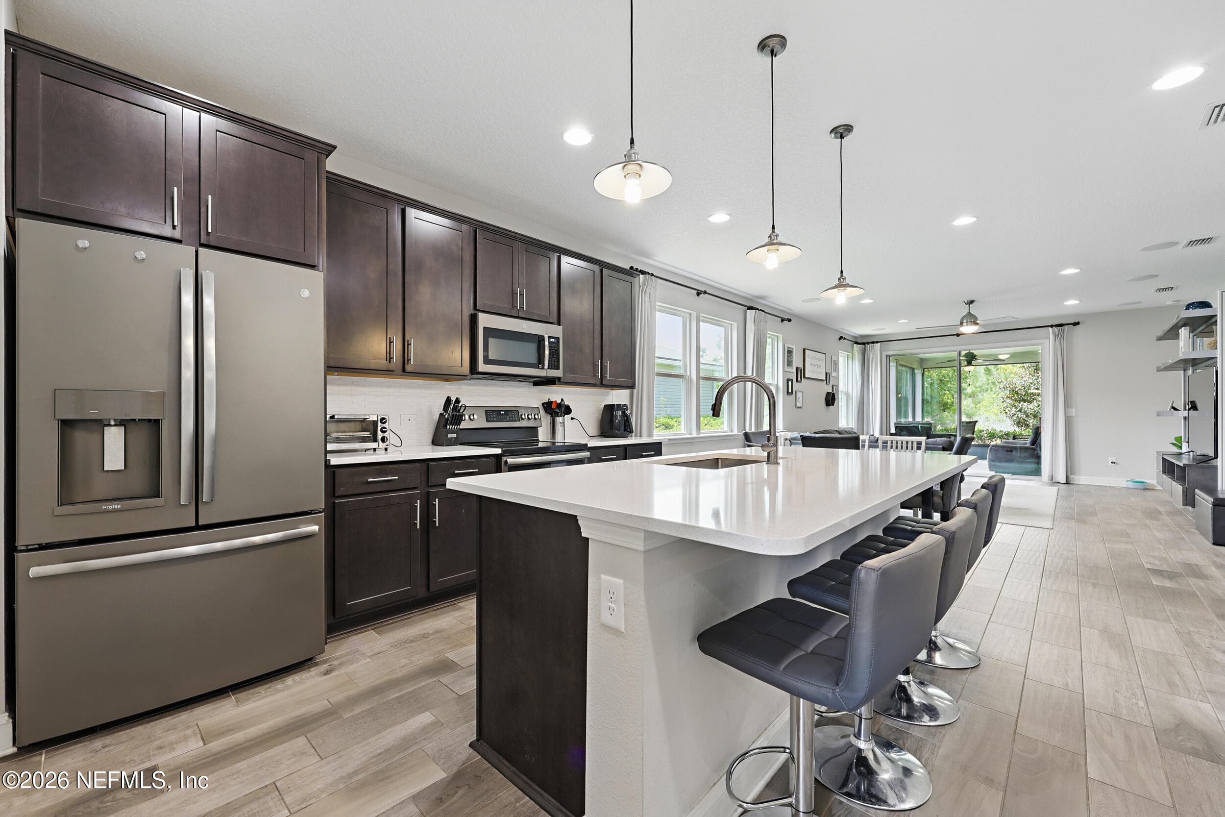 Photo 8 of 1124 PERSIMMON Drive, Middleburg, FL 32068