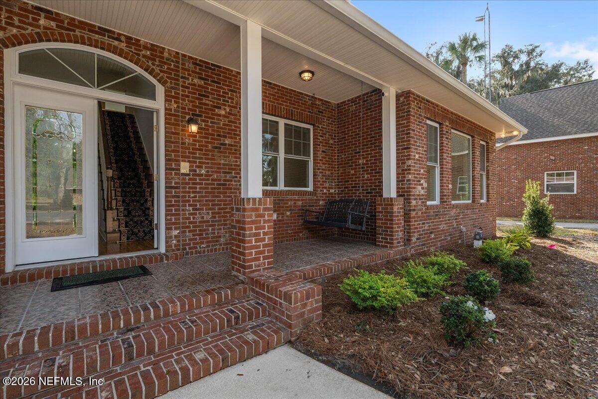 Photo 5 of 533 W RIVER Road, Palatka, FL 32177