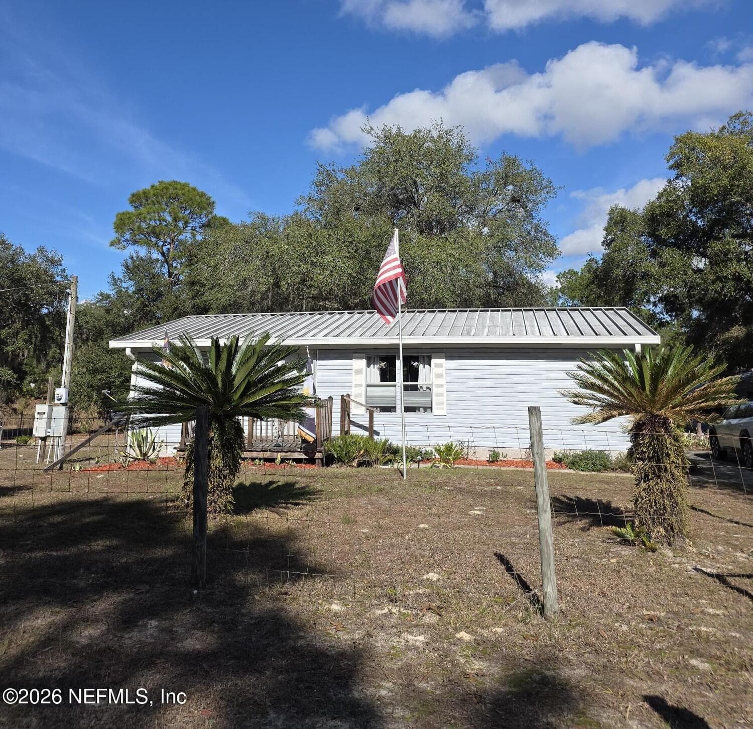 Photo 4 of 249 OLEANDER Street, Pomona Park, FL 32181