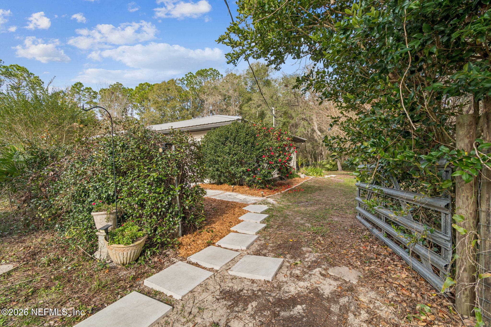 Photo 6 of 118 DARBY Drive, Palatka, FL 32177