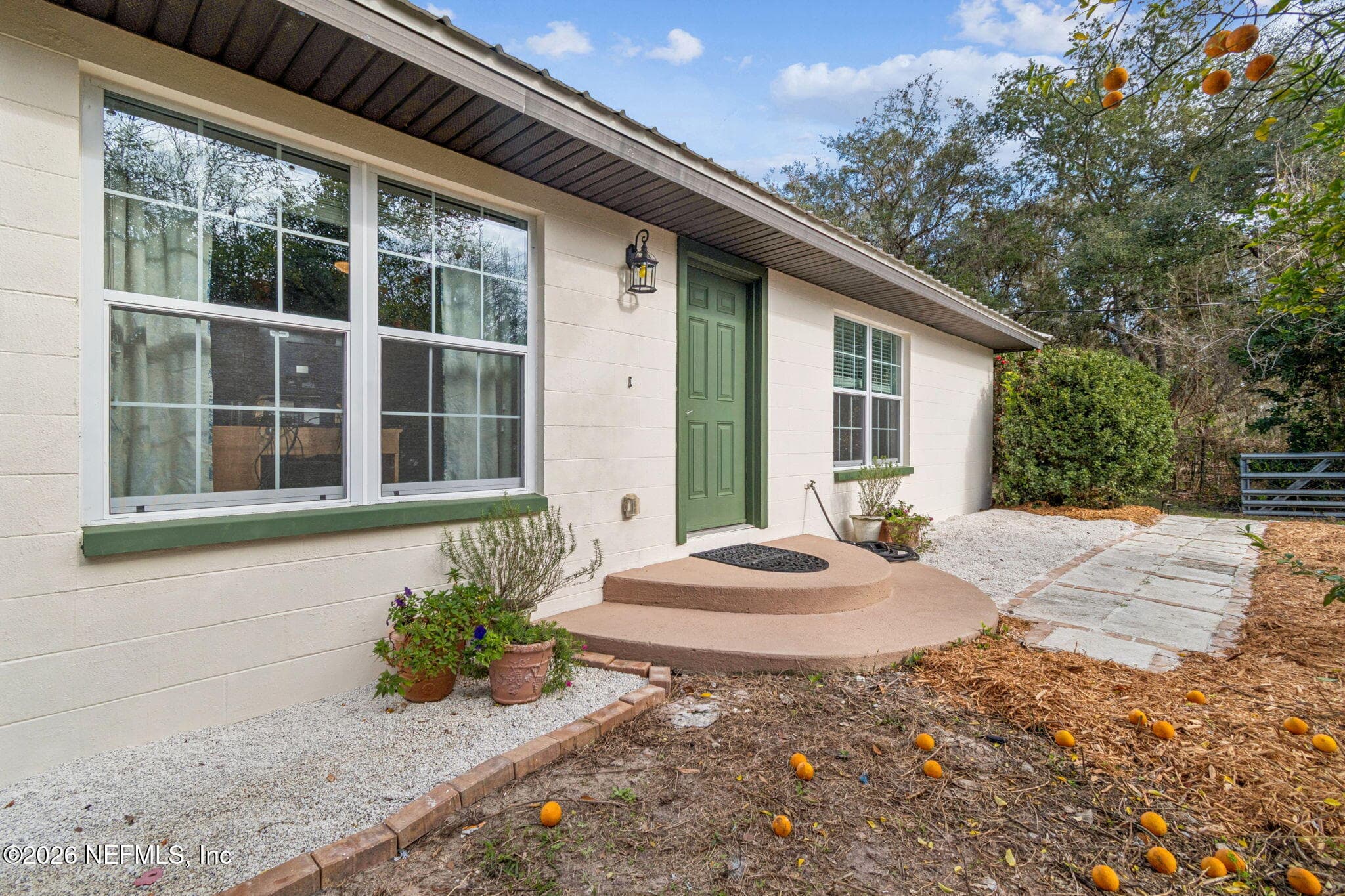 Photo 9 of 118 DARBY Drive, Palatka, FL 32177